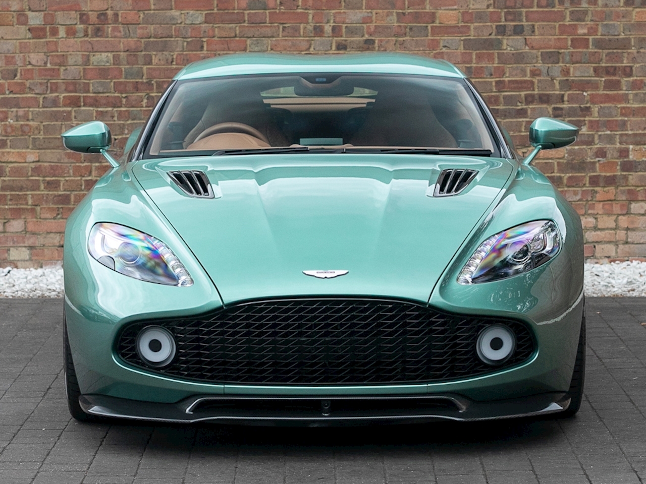 2017 Aston Martin Vanquish Zagato Coupe, 7/18