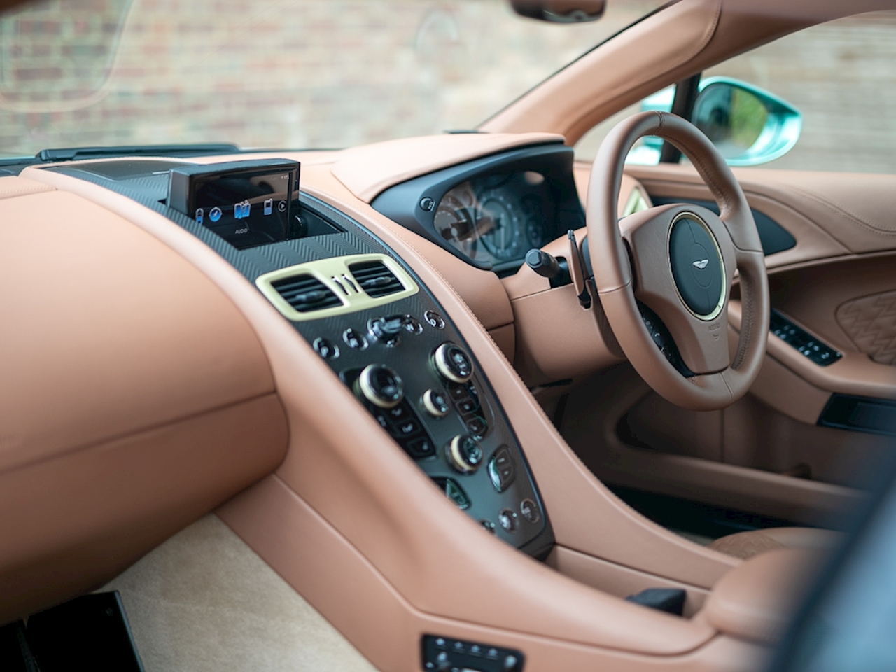 2017 Aston Martin Vanquish Zagato Coupe, 14/18