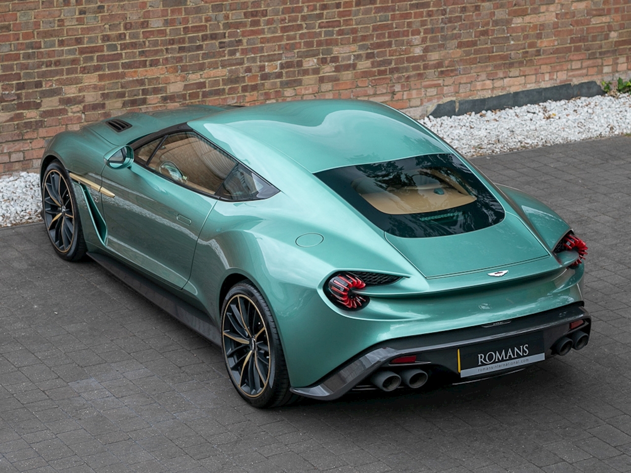 2017 Aston Martin Vanquish Zagato Coupe, 18/18