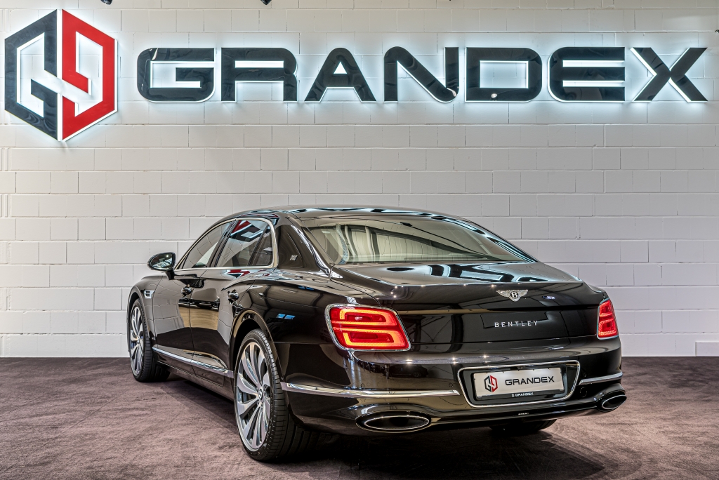 2020 Bentley Flying Spur W12 First Edition Mulliner, 3/20