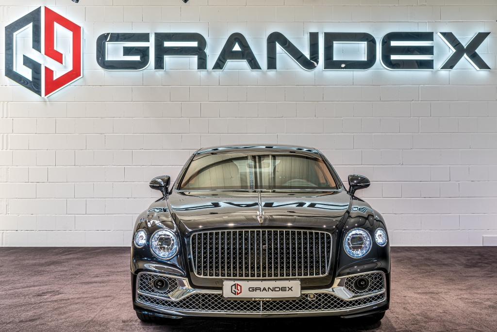 2020 Bentley Flying Spur W12 First Edition Mulliner, 7/20