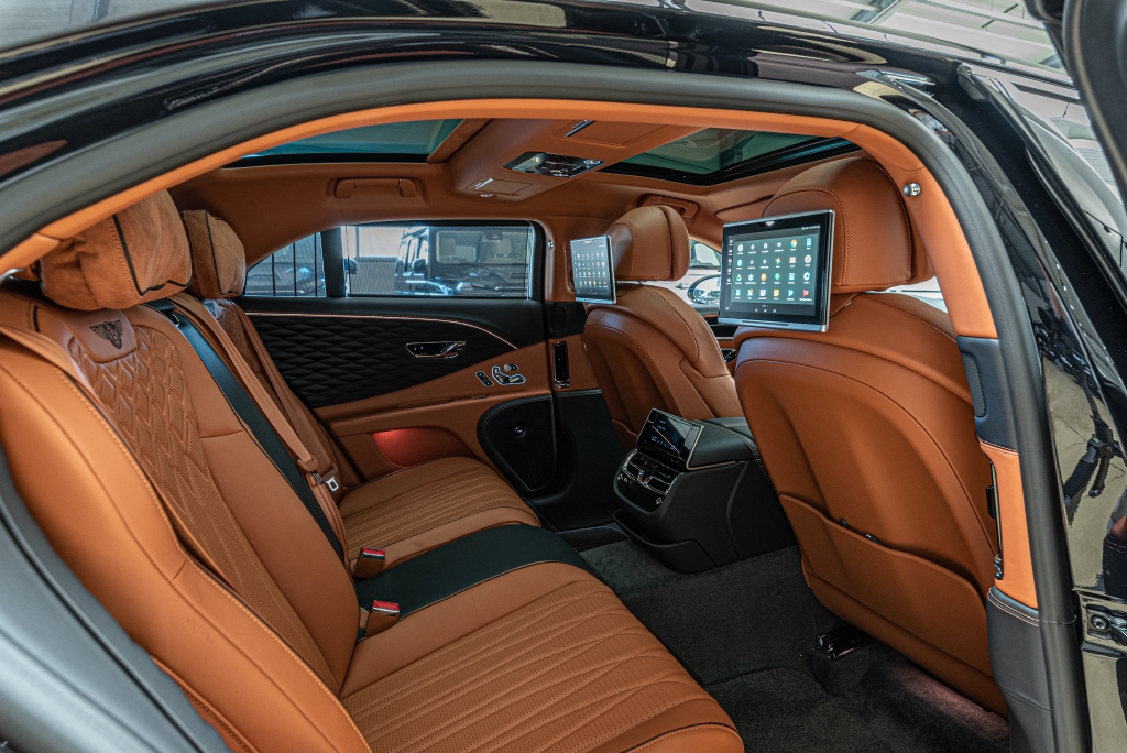 2020 Bentley Flying Spur W12 First Edition Mulliner, 15/20