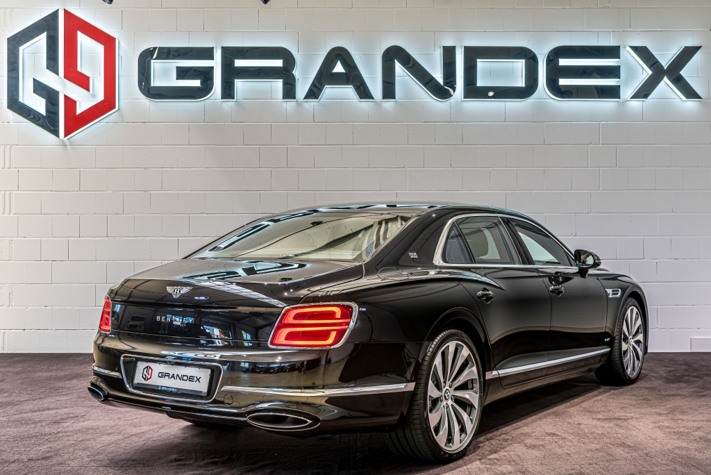2020 Bentley Flying Spur W12 First Edition Mulliner, 5/20