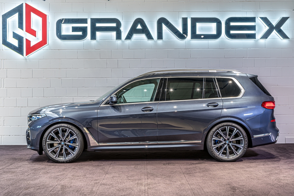 2020 BMW X7 xDrive40i - M Sportpaket, 2/20