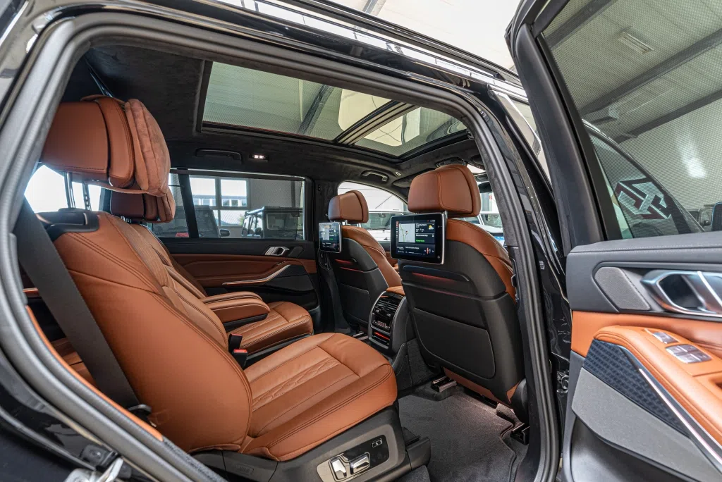 2020 BMW X7 xDrive40i - M Sportpaket interior, seats