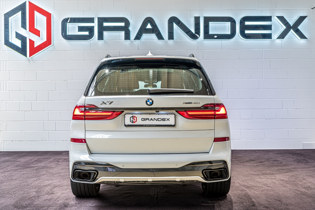 2020 BMW X7 xDrive40i - M Sportpaket, 4/20