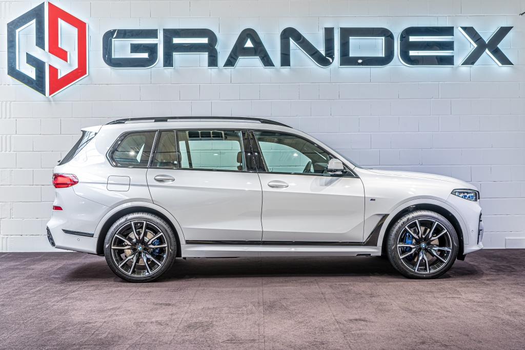 2020 BMW X7 xDrive40i - M Sportpaket, 6/20