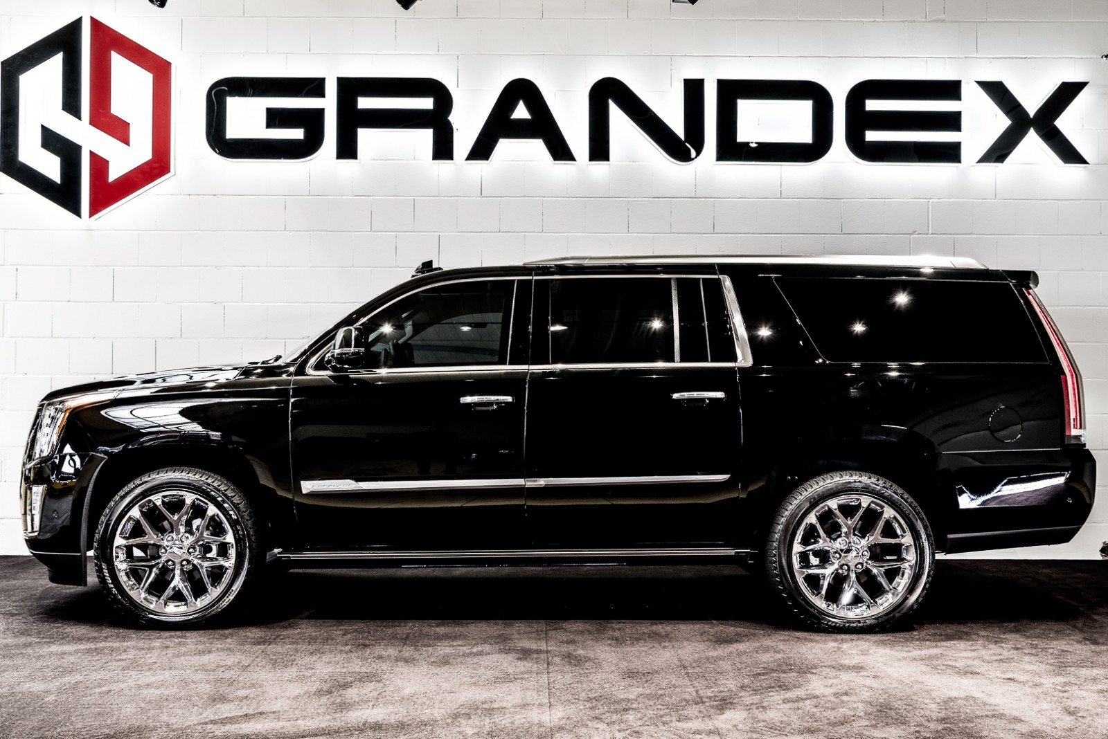 2020 Cadillac Escalade ESV LONG ARMORED B6 by GRANDEX Armored, 4/20