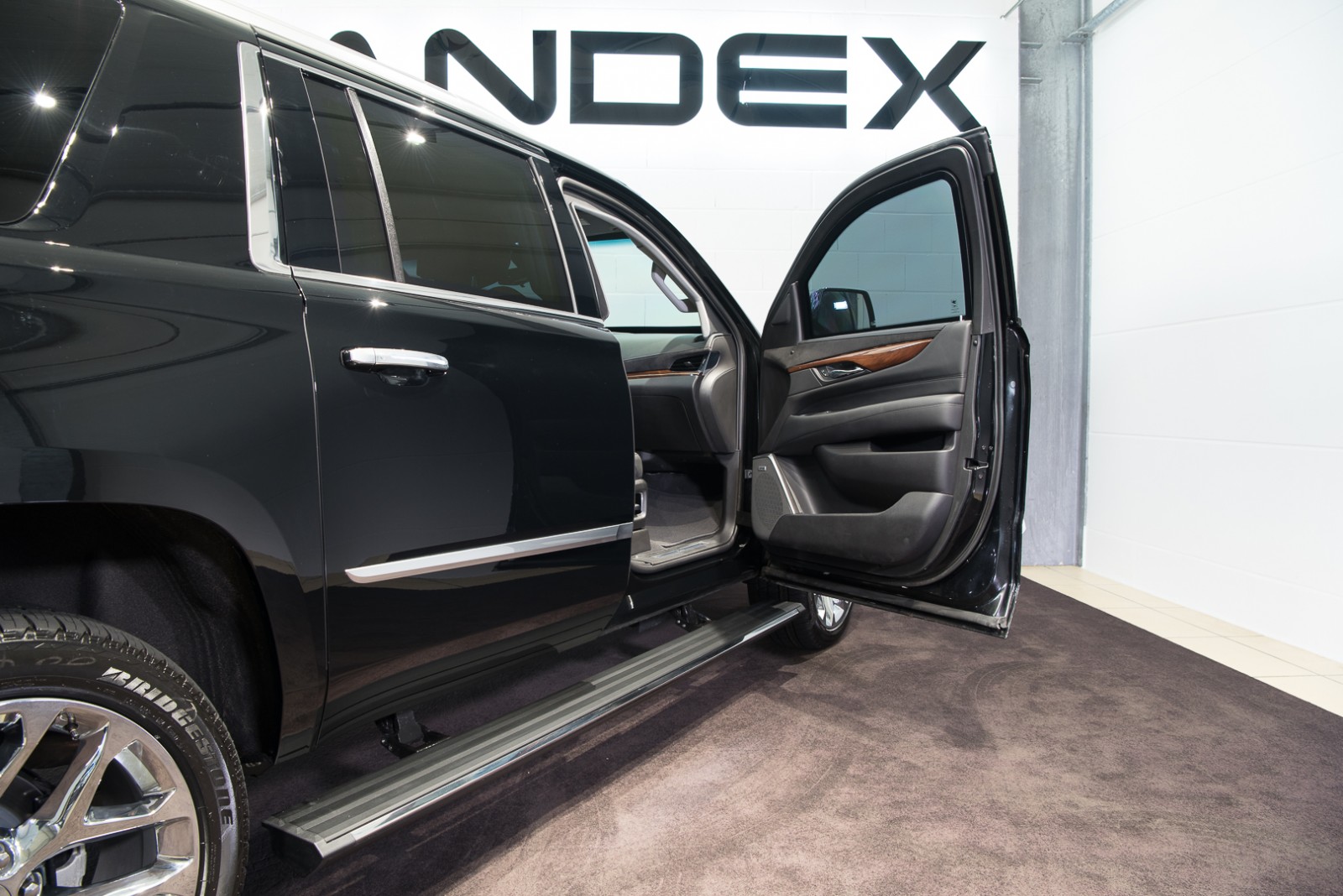 2020 Cadillac Escalade ESV LONG ARMORED B6 by GRANDEX Armored, 8/20