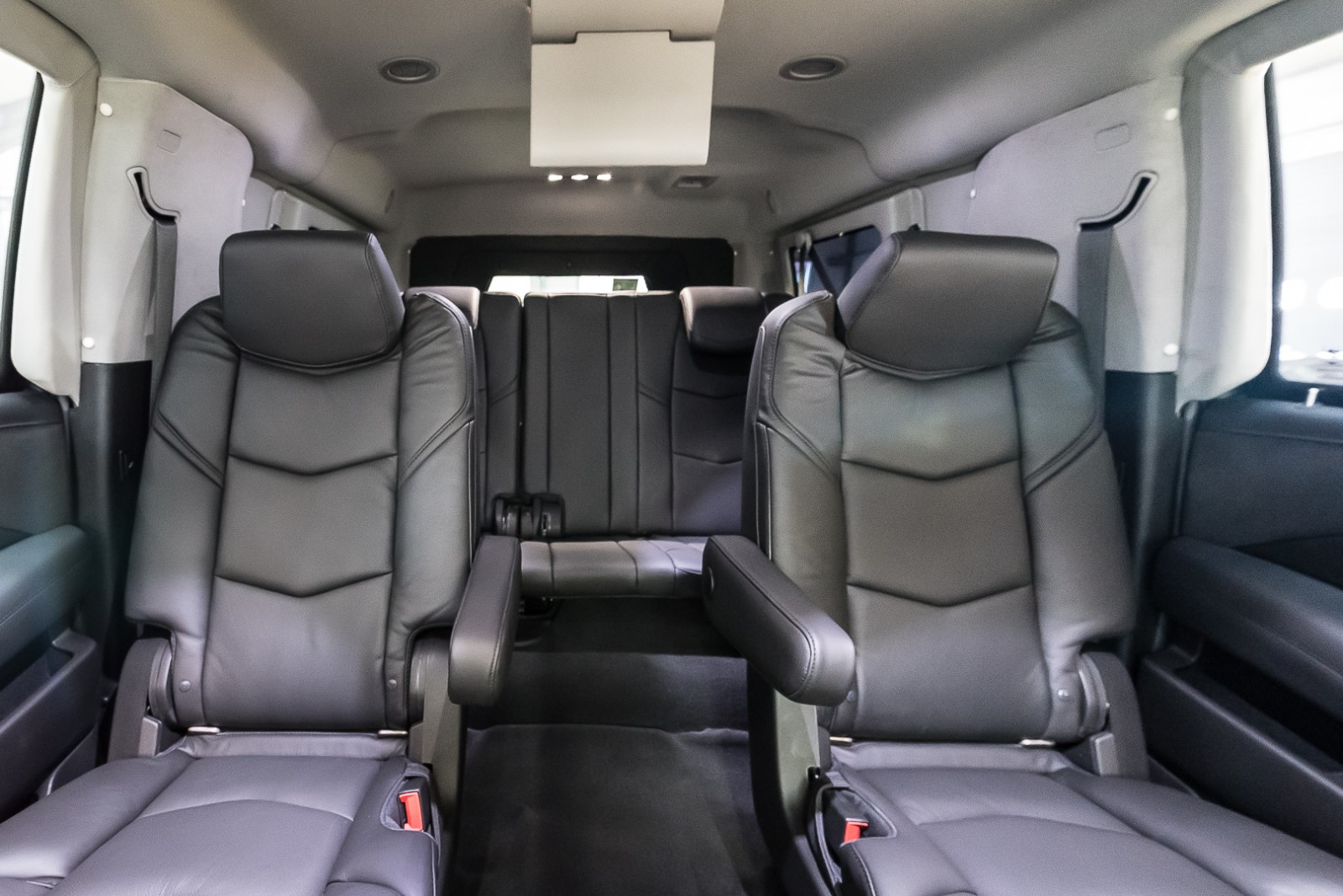 2020 Cadillac Escalade ESV LONG ARMORED B6 by GRANDEX Armored, 19/20