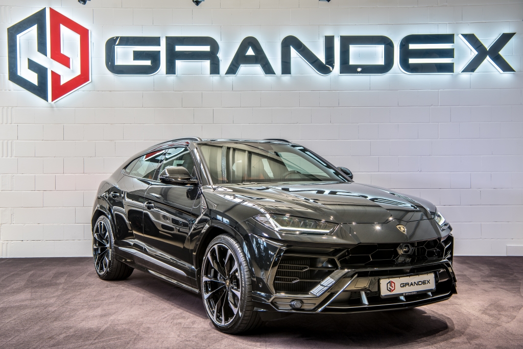 2020 Lamborghini Urus