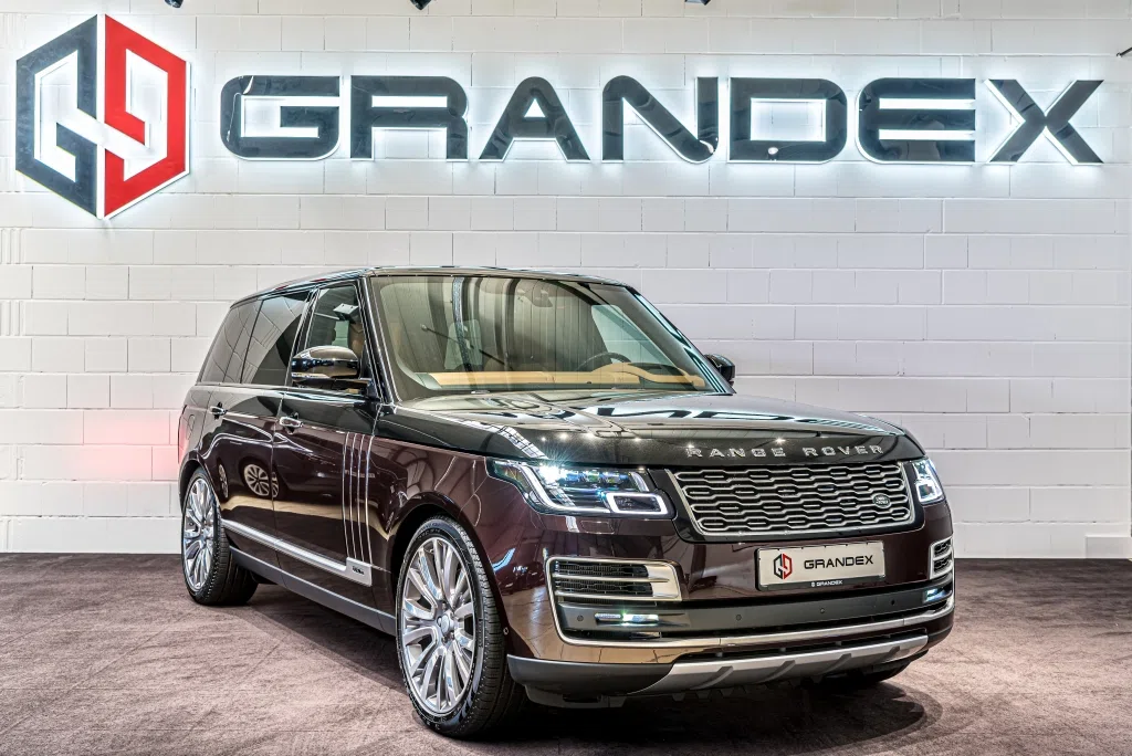 2020 Range Rover 5.0 Supercharged SVAutobiography LWB for sale, exterior, Rosello Red Duo Tone