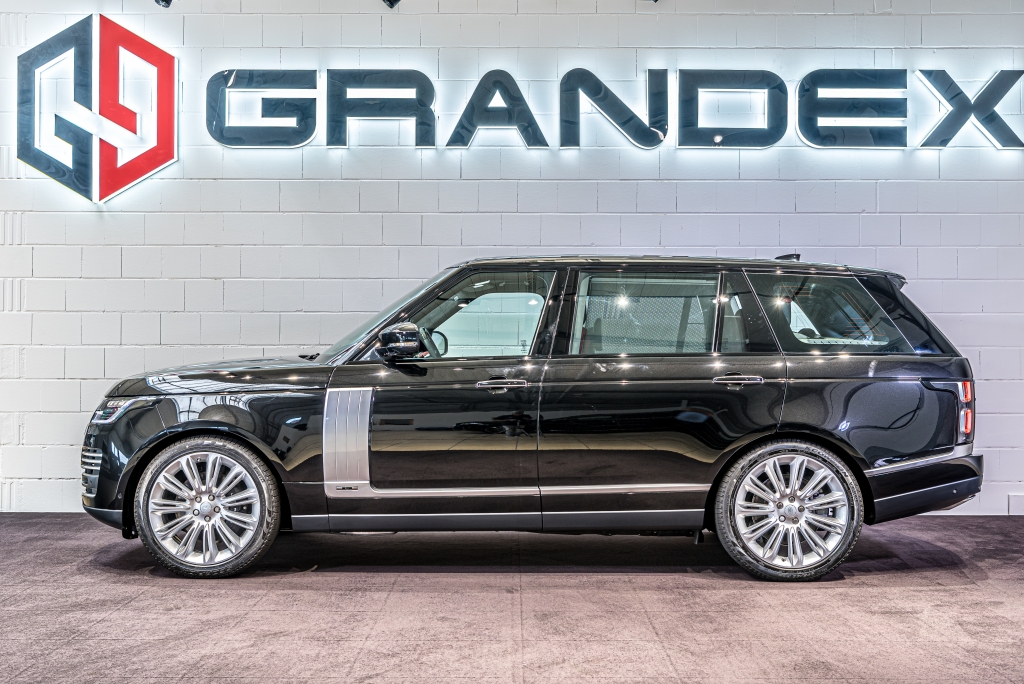2020 Range Rover 5.0 Supercharged Autobiography LWB, 3/20