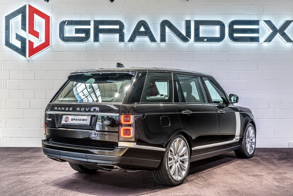 2020 Range Rover 5.0 Supercharged Autobiography LWB, 5/20