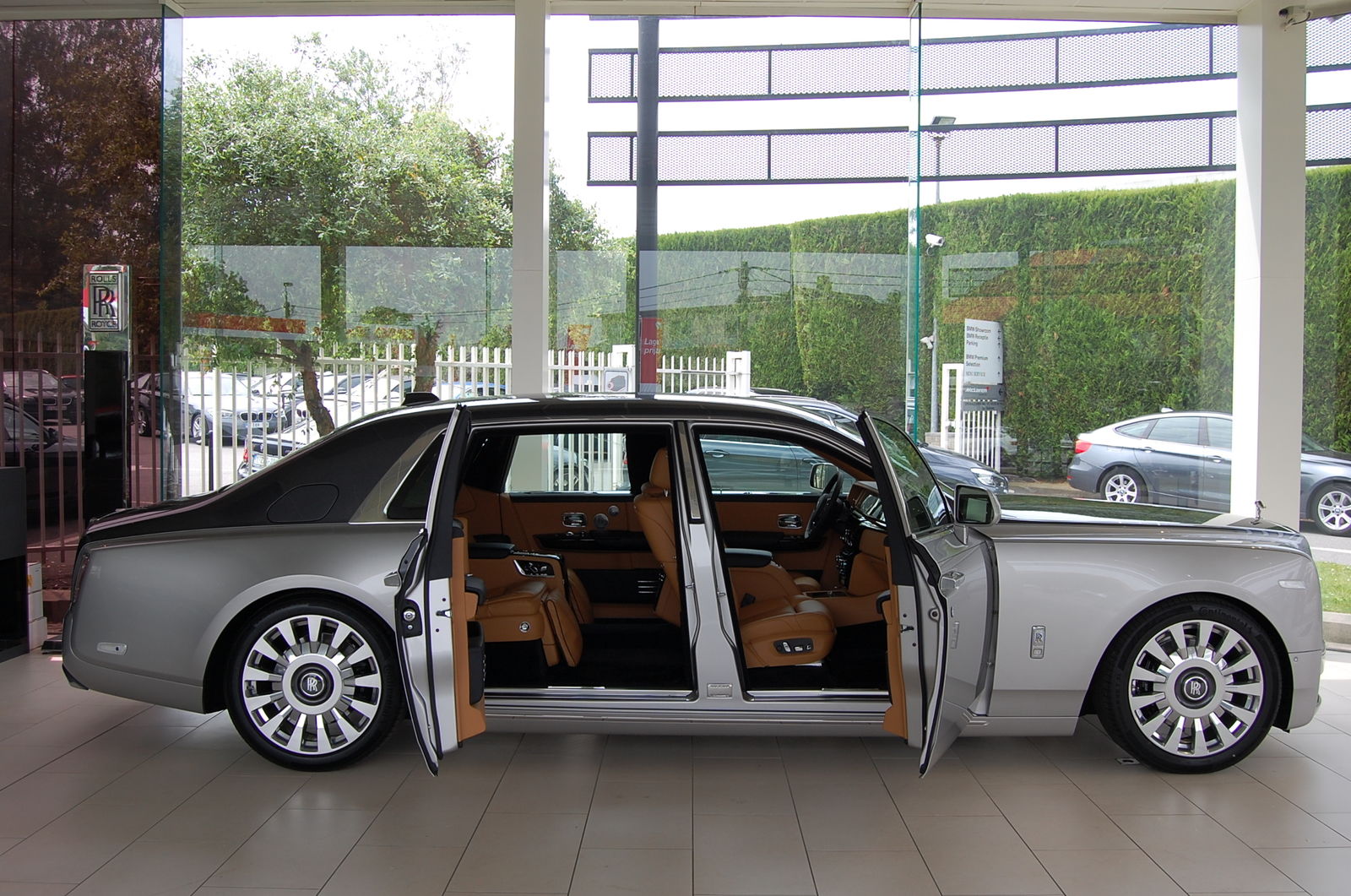 2018 Rolls-Royce Phantom VIII