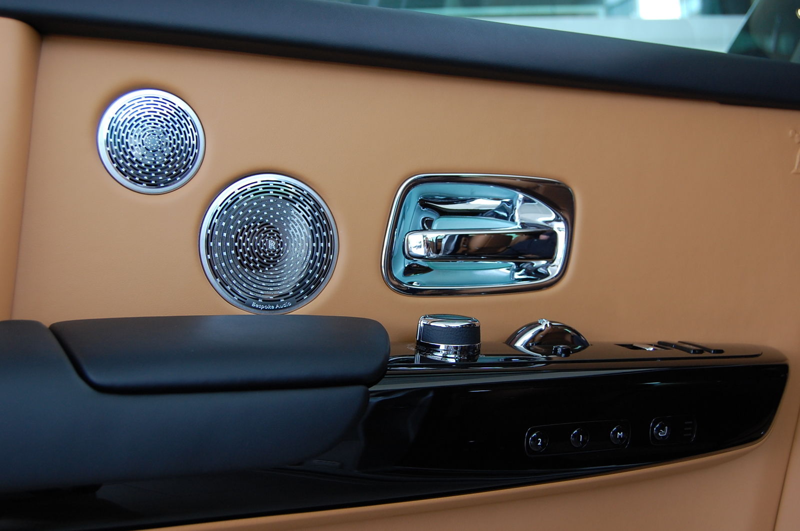 2018 Rolls-Royce Phantom VIII, 12/15