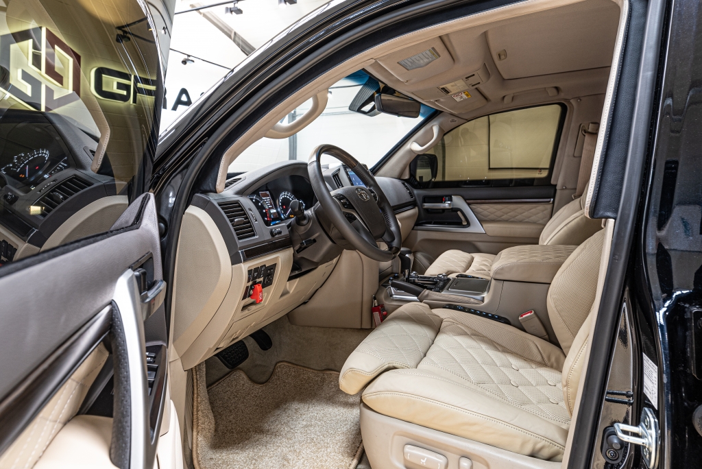 2020 Toyota Land Cruiser 200 5.7 L'ARMORED B6, 27/34