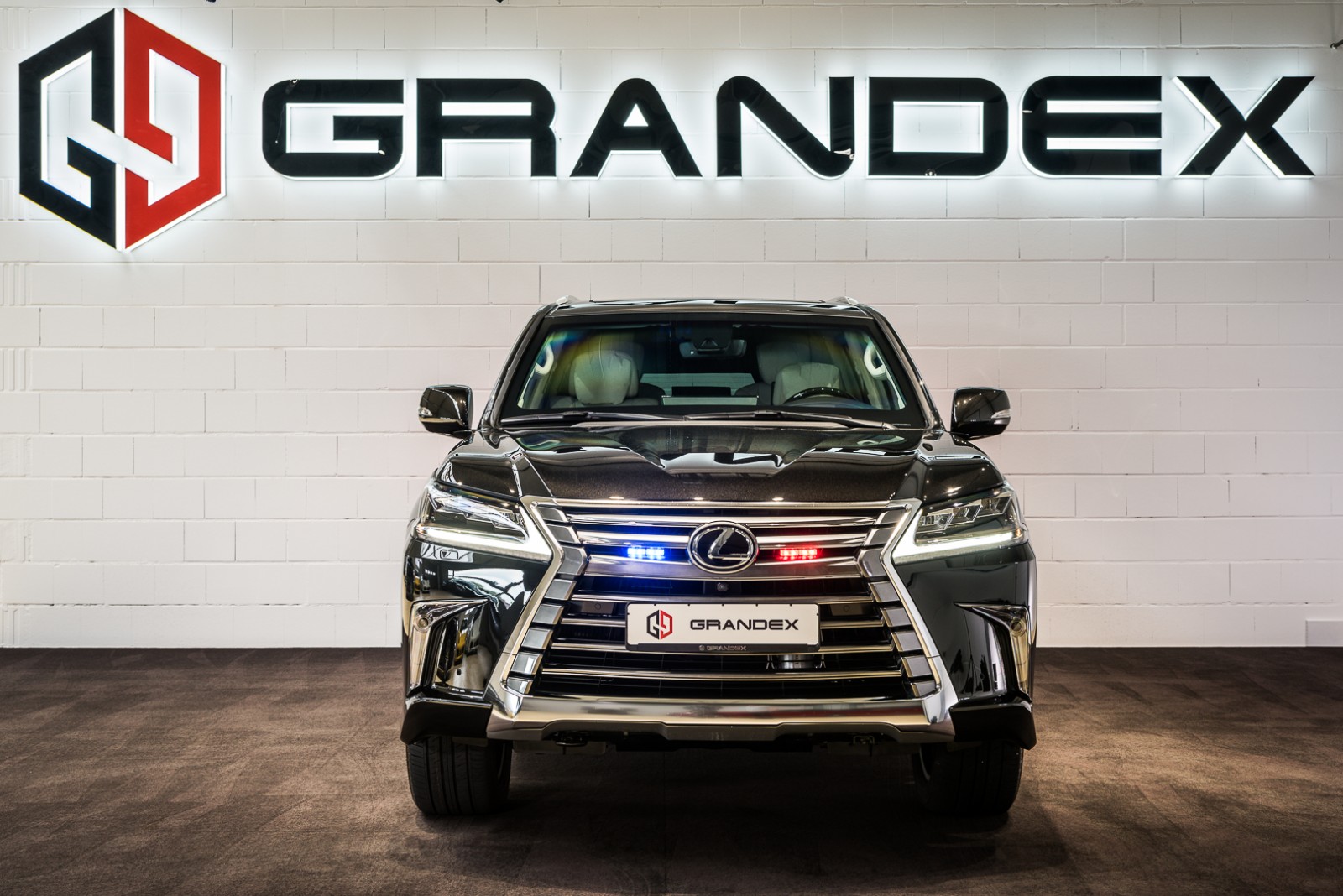 2020 Lexus LX570 Luxury 4 Seats ARMORED B6 by GRANDEX Armored, 20/20