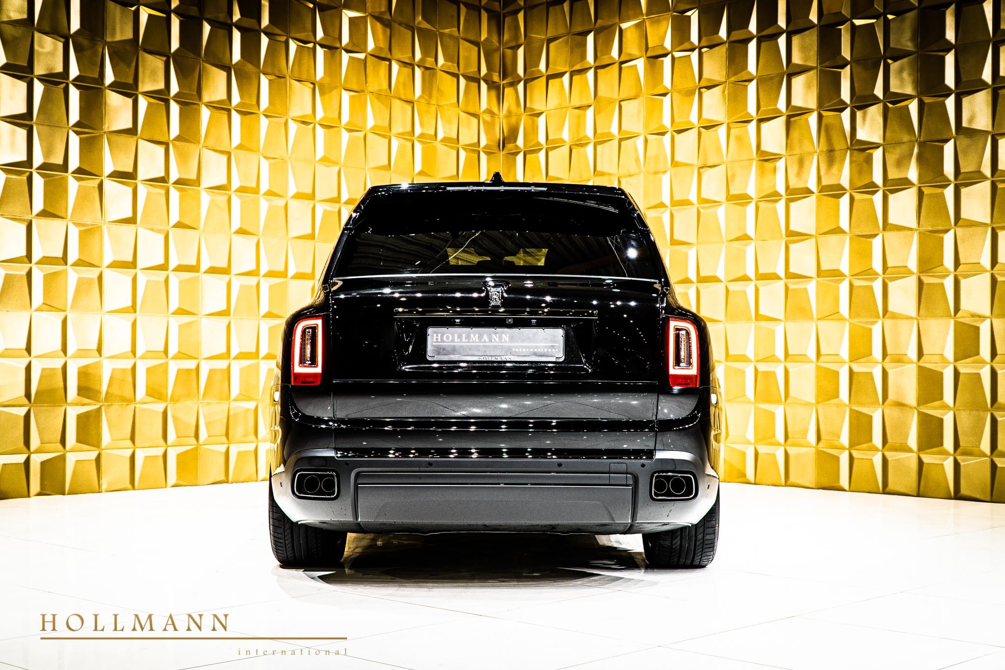 2020 Rolls-Royce Cullinan Black Badge, 7/39