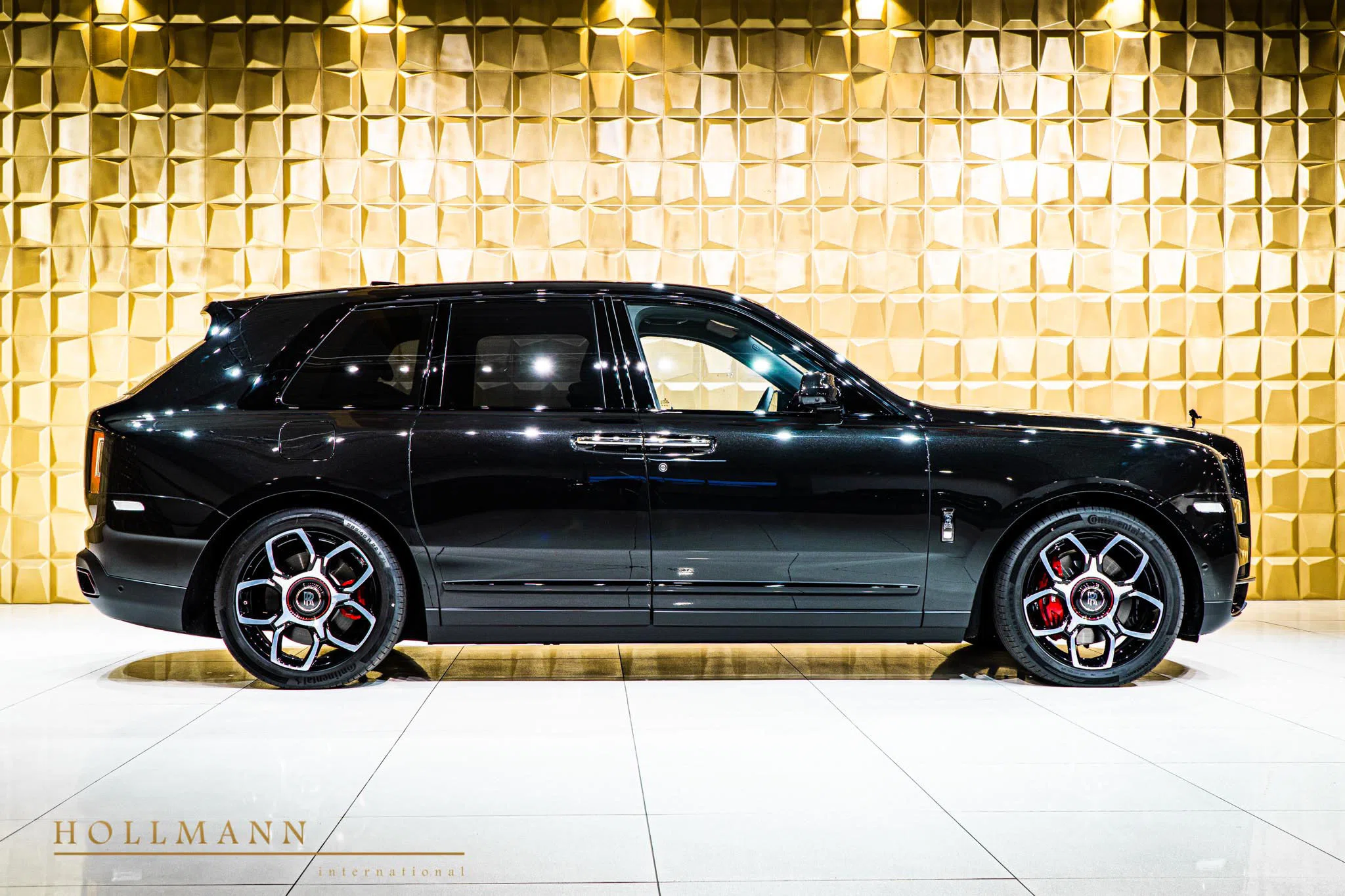 2020 Rolls-Royce Cullinan Black Badge