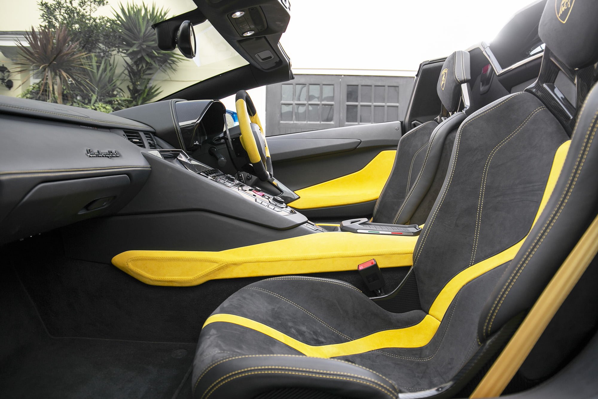 2018 Lamborghini Aventador S Roadster, 6/23