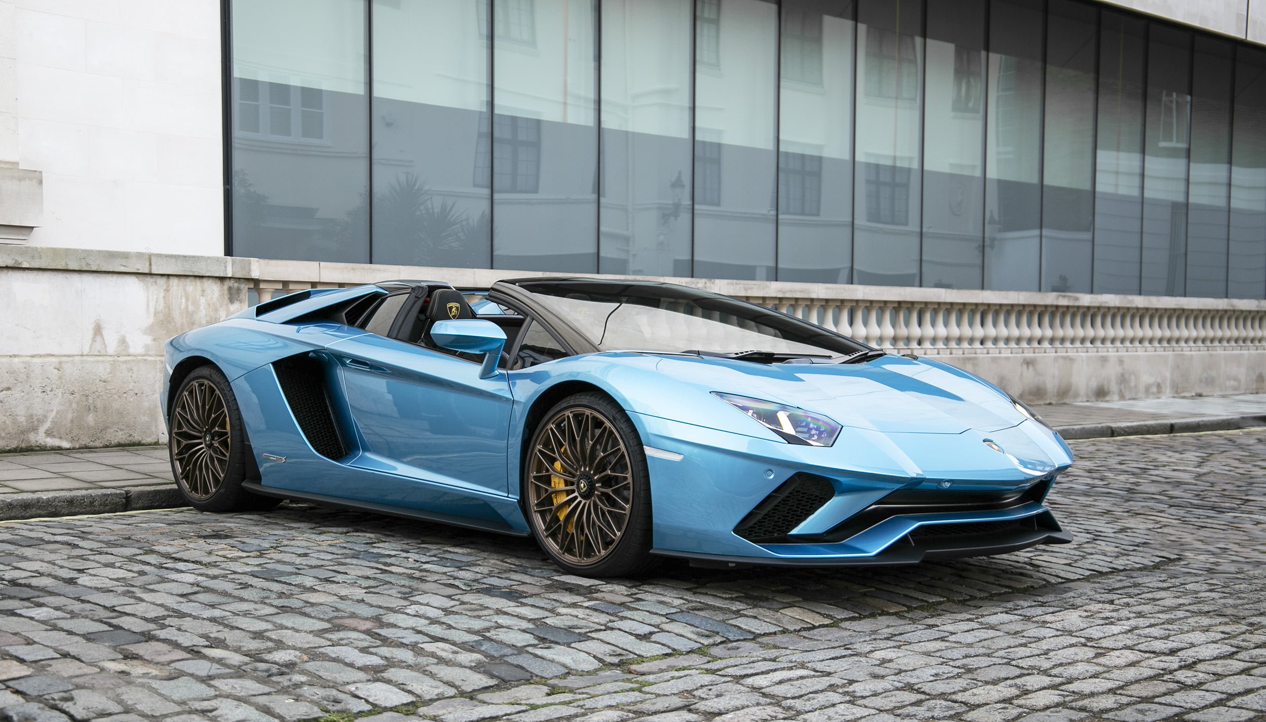 2018 Lamborghini Aventador S Roadster, 14/23
