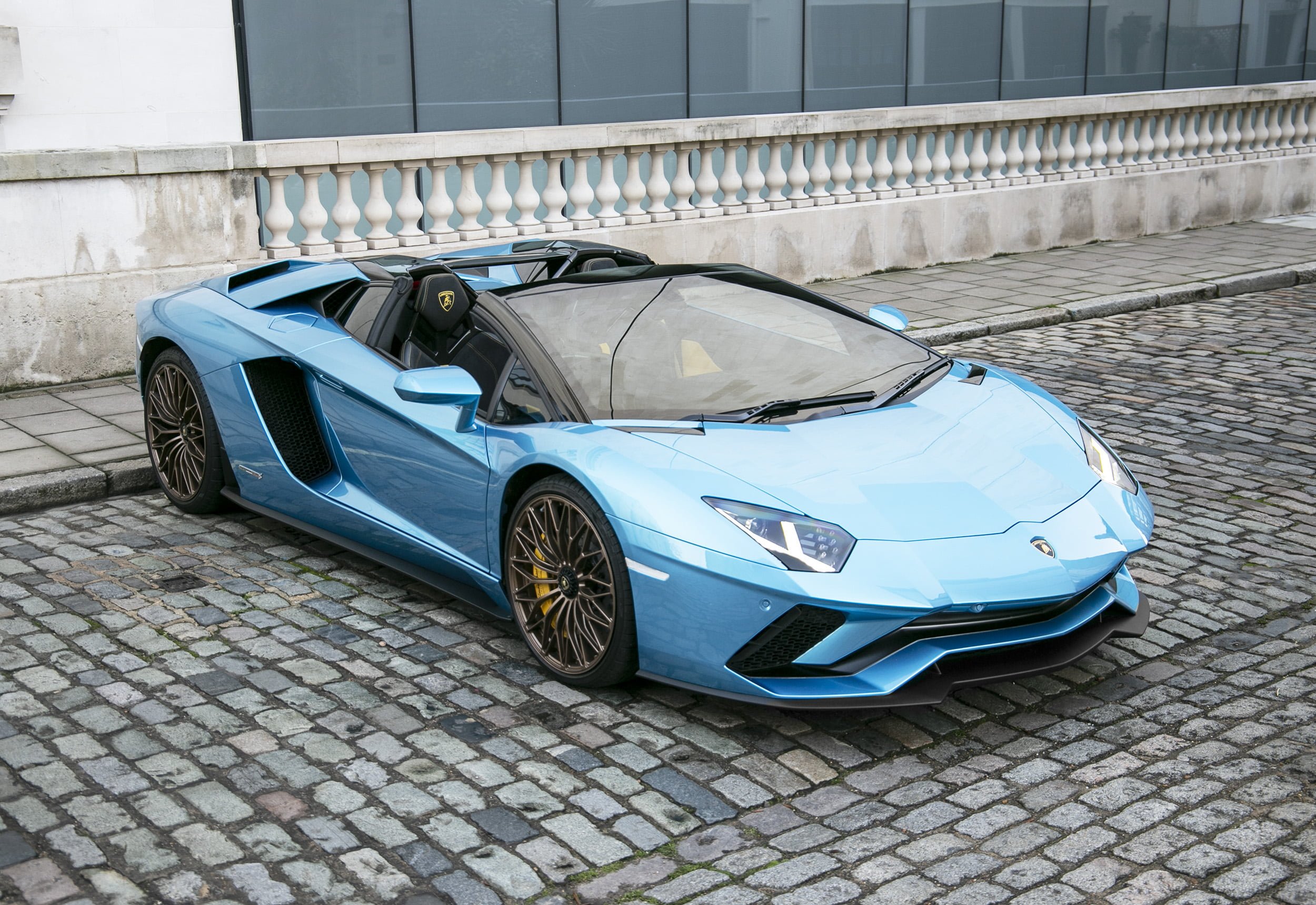 2018 Lamborghini Aventador S Roadster, 15/23