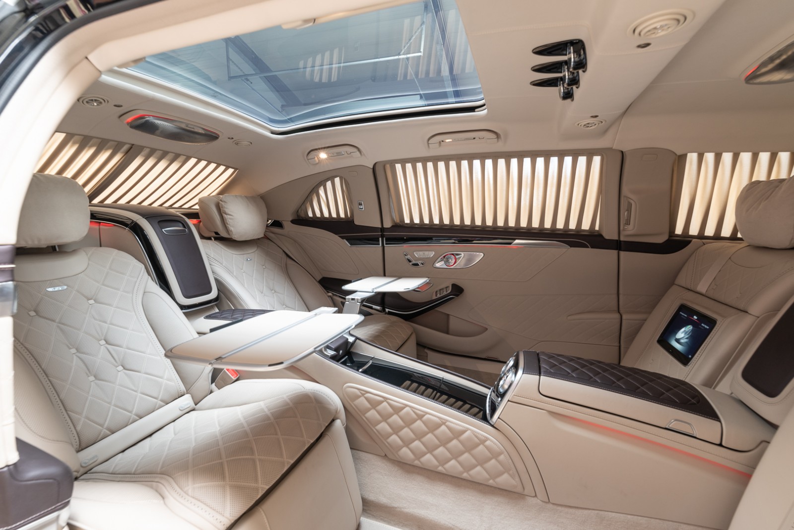 2018 Mercedes-Maybach S600 PULLMAN, 10/20