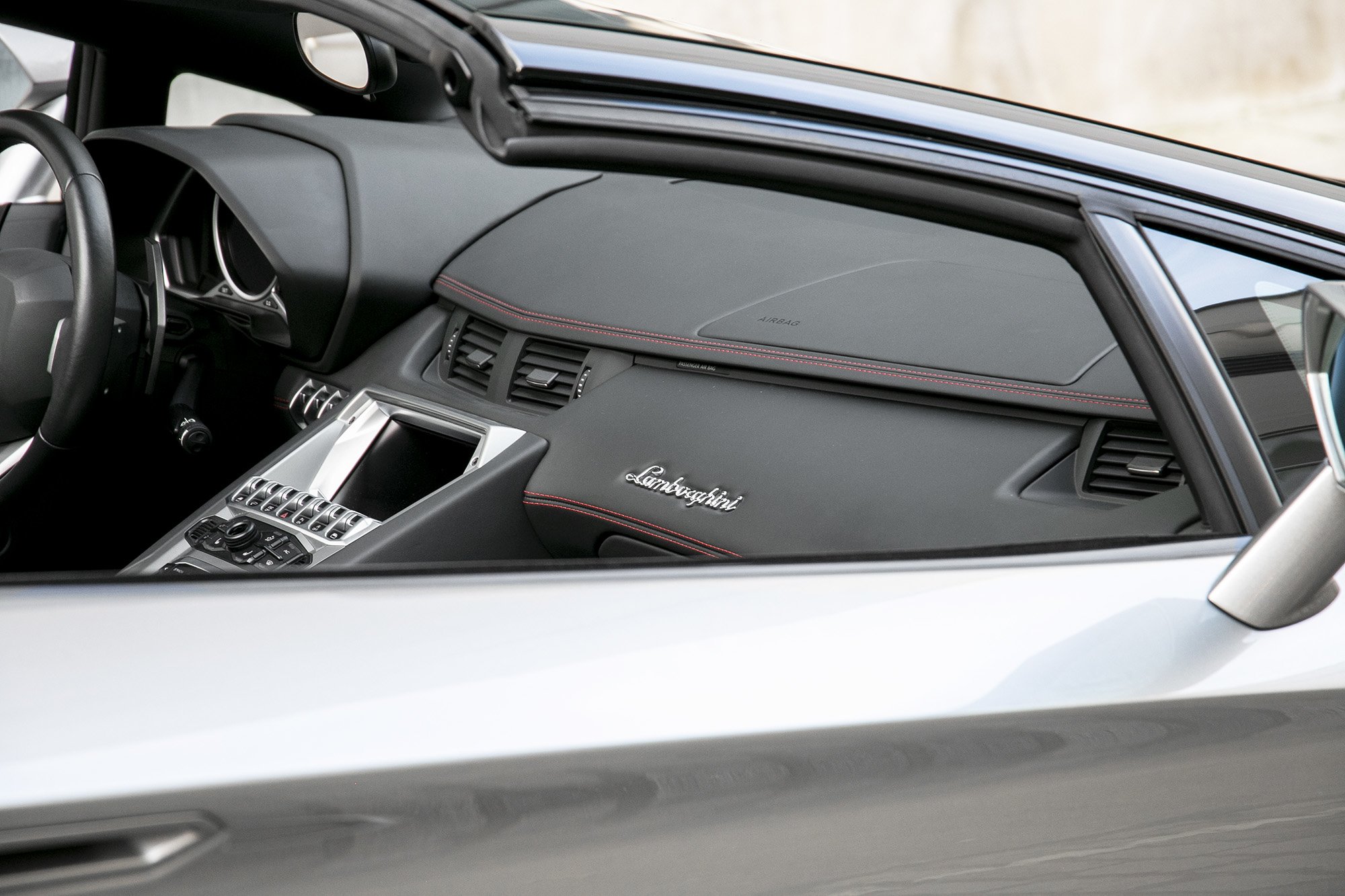 2014 Lamborghini Aventador Roadster LP700-4, 18/24