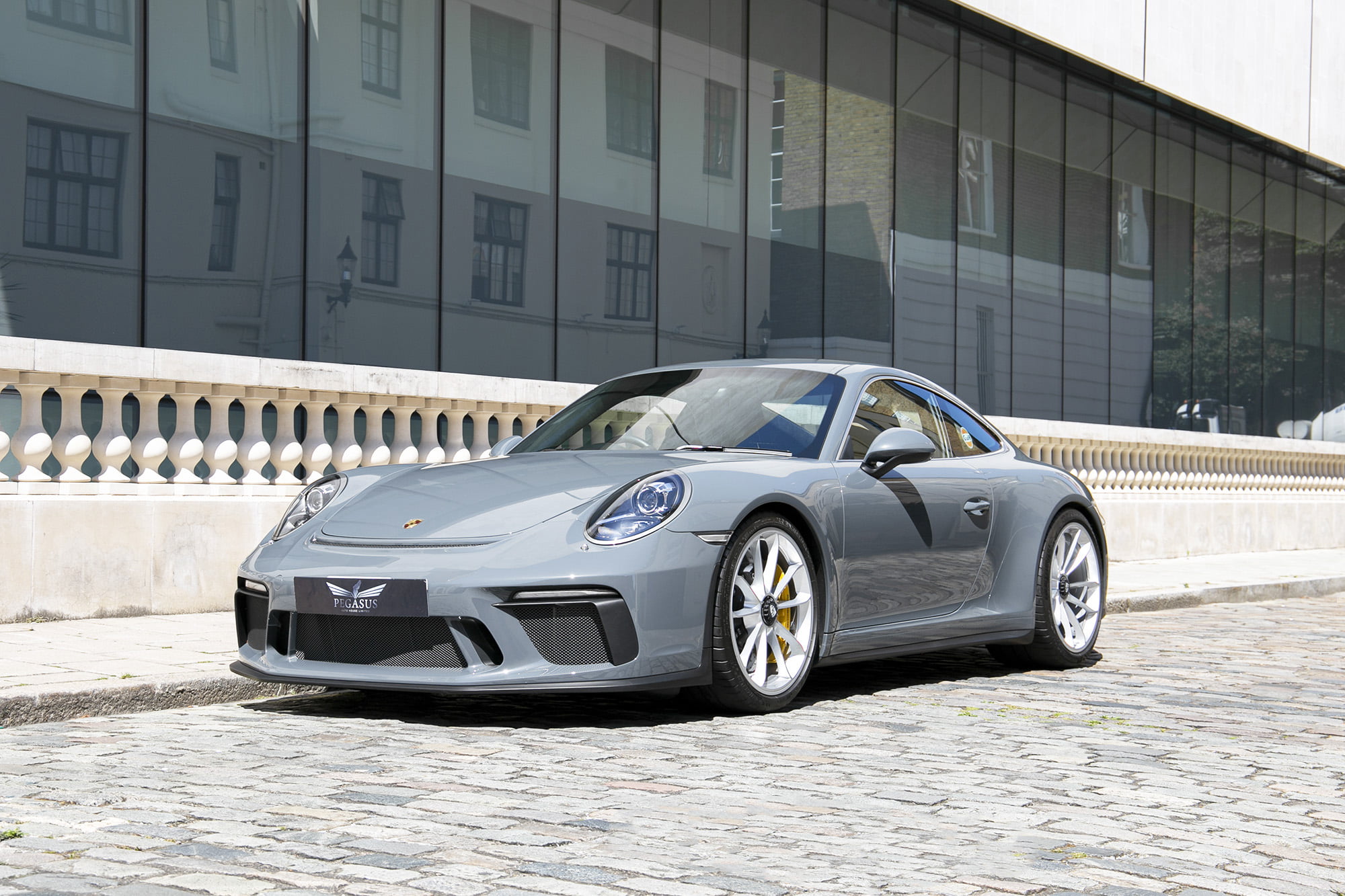 2018 Porsche 991.2 GT3 Touring, 2/20