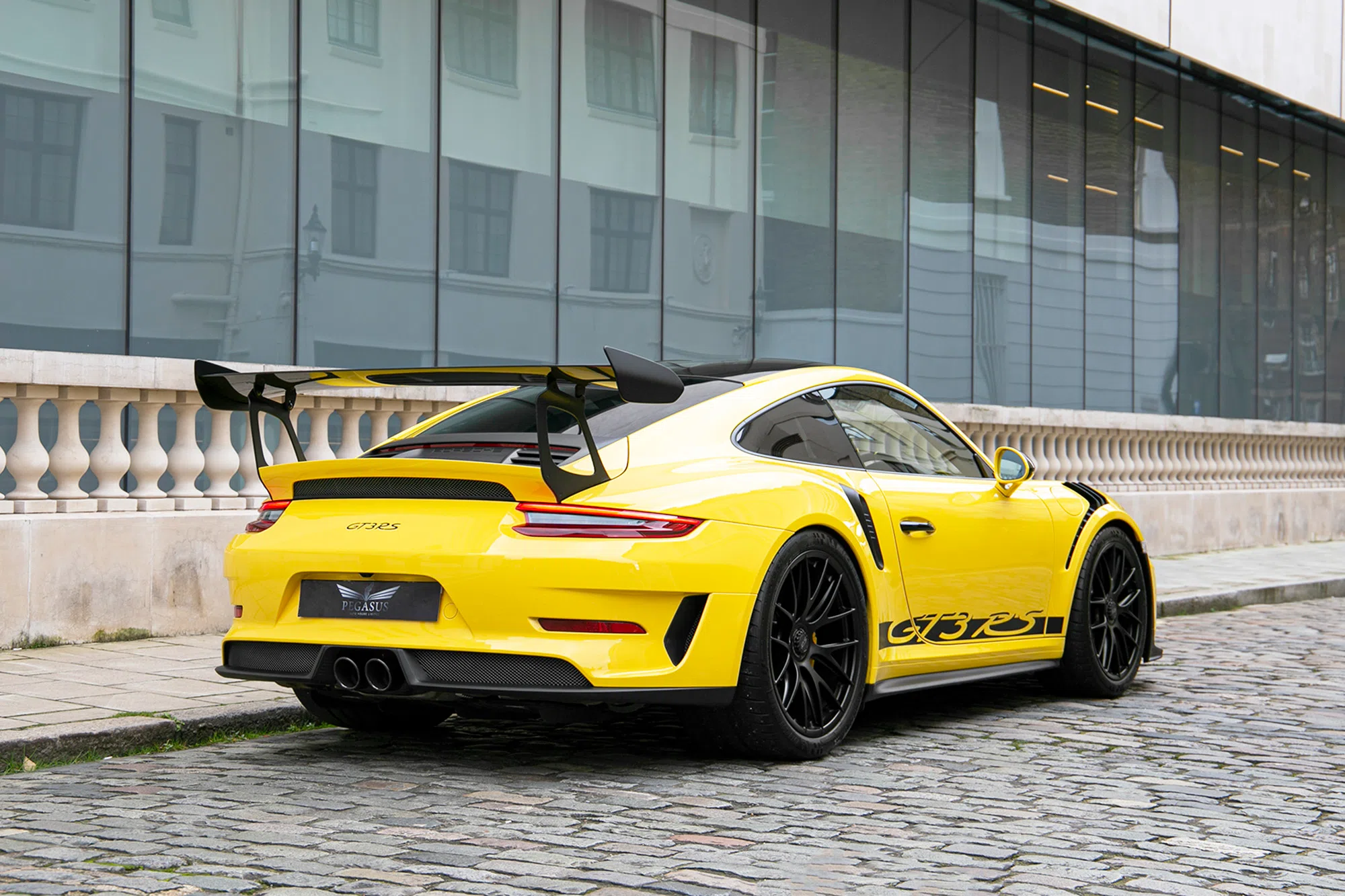 2019 Porsche 991.2 GT3 RS Weissach for sale, exterior, yellow
