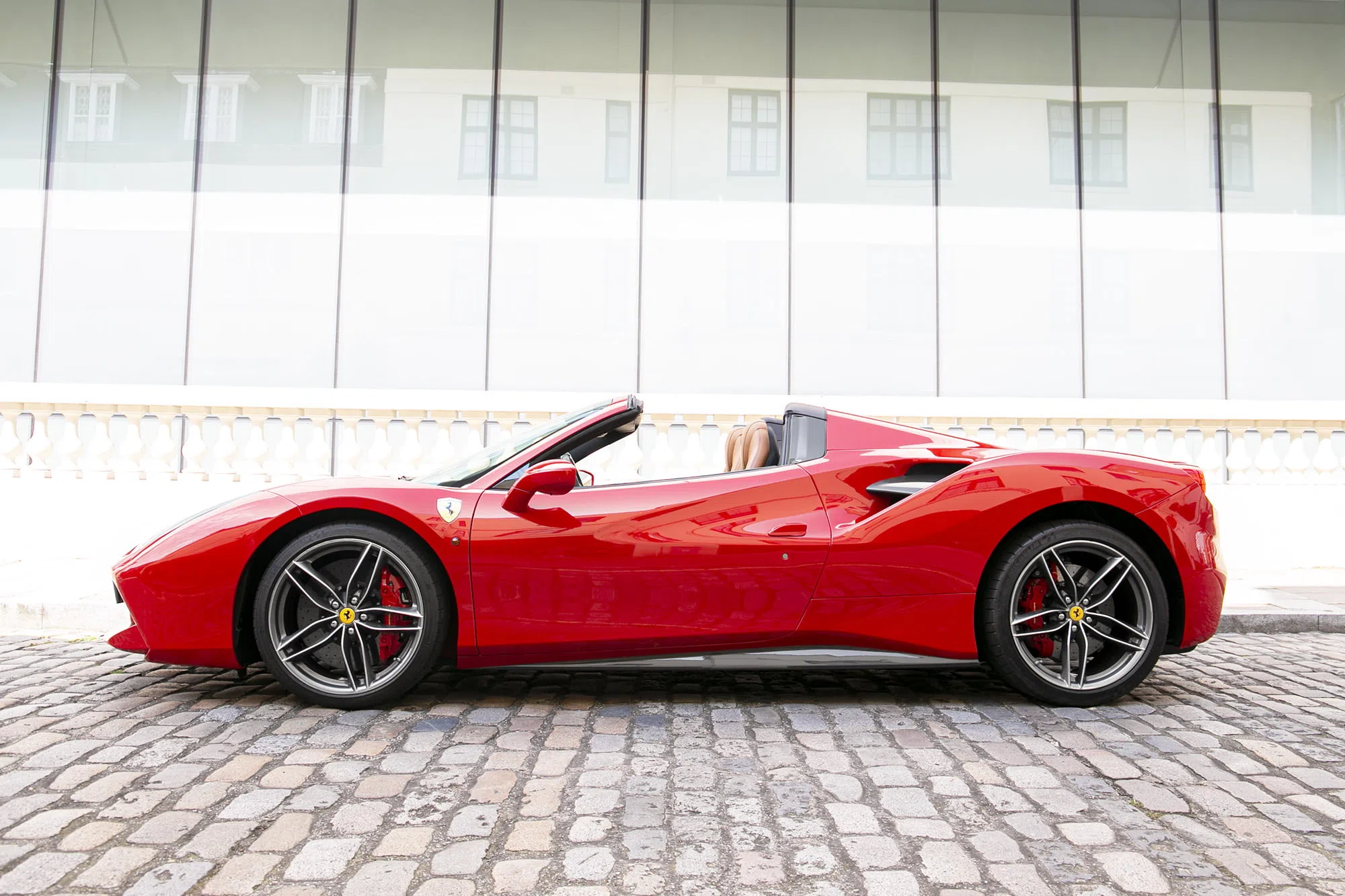 2018 Ferrari 488 GTB Spider
