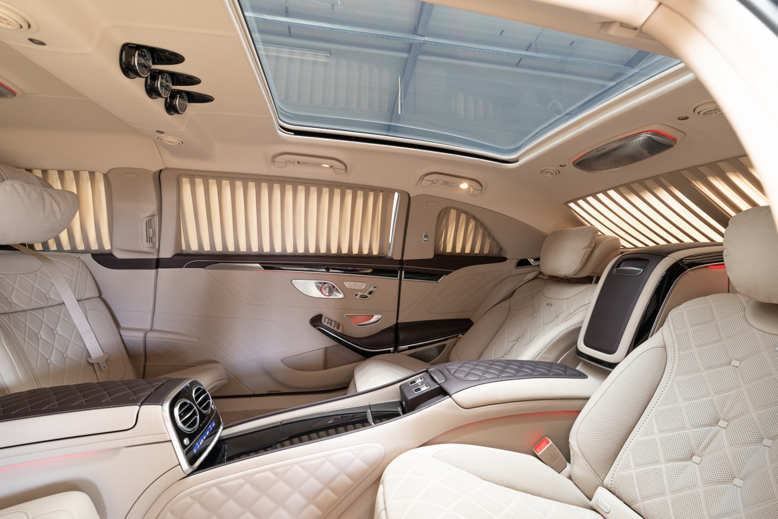2018 Mercedes-Maybach S600 PULLMAN, 19/20