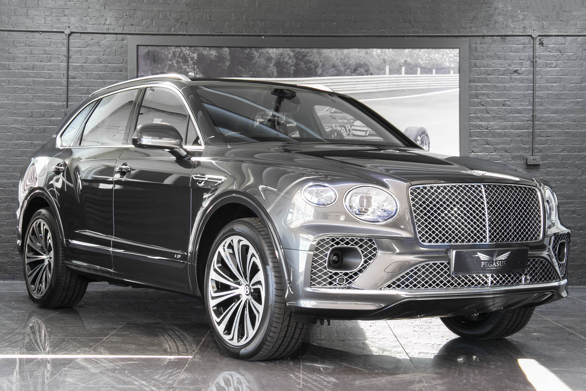 2020 Bentley Bentayga V8 FIRST EDITION, 15/20