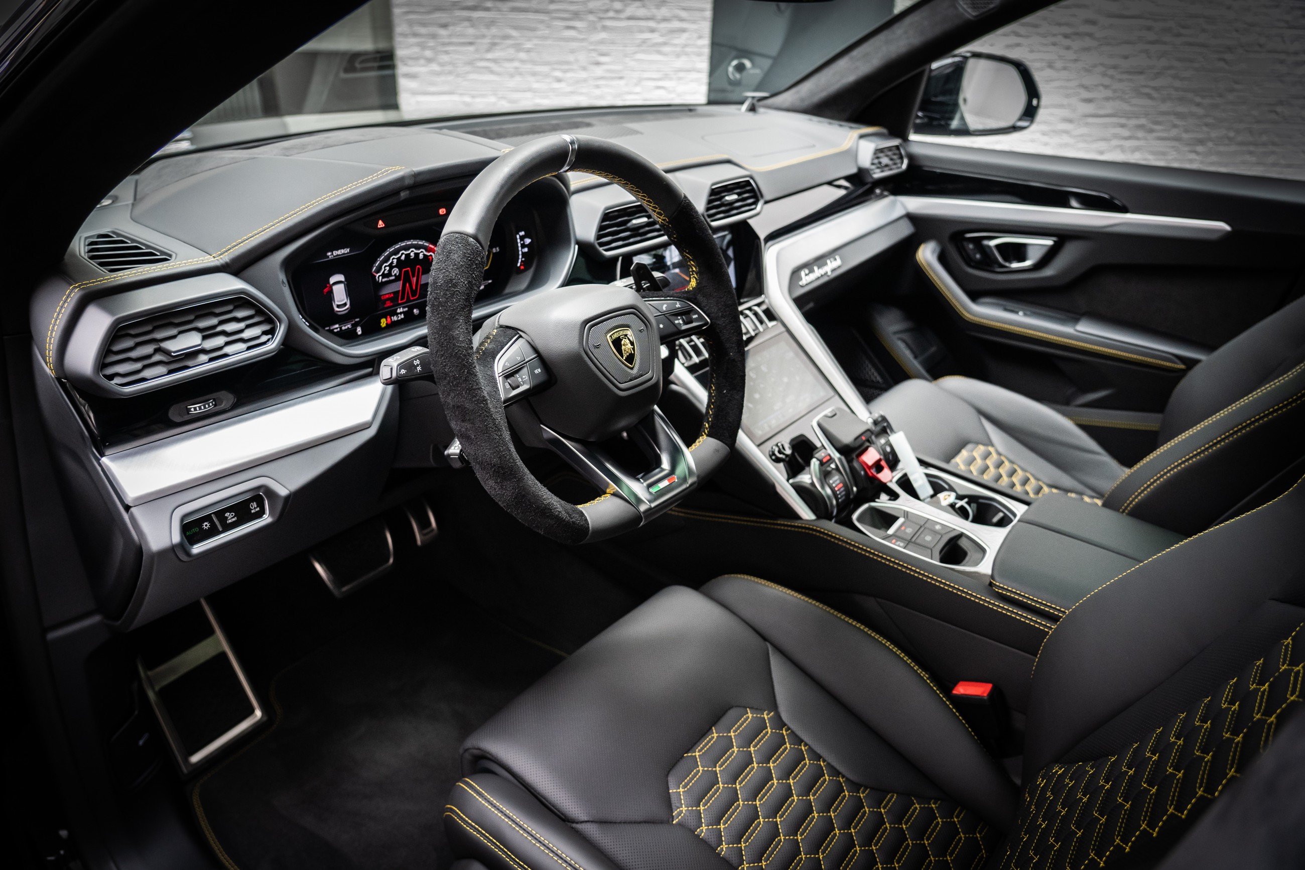 2020 Lamborghini Urus, 5/13