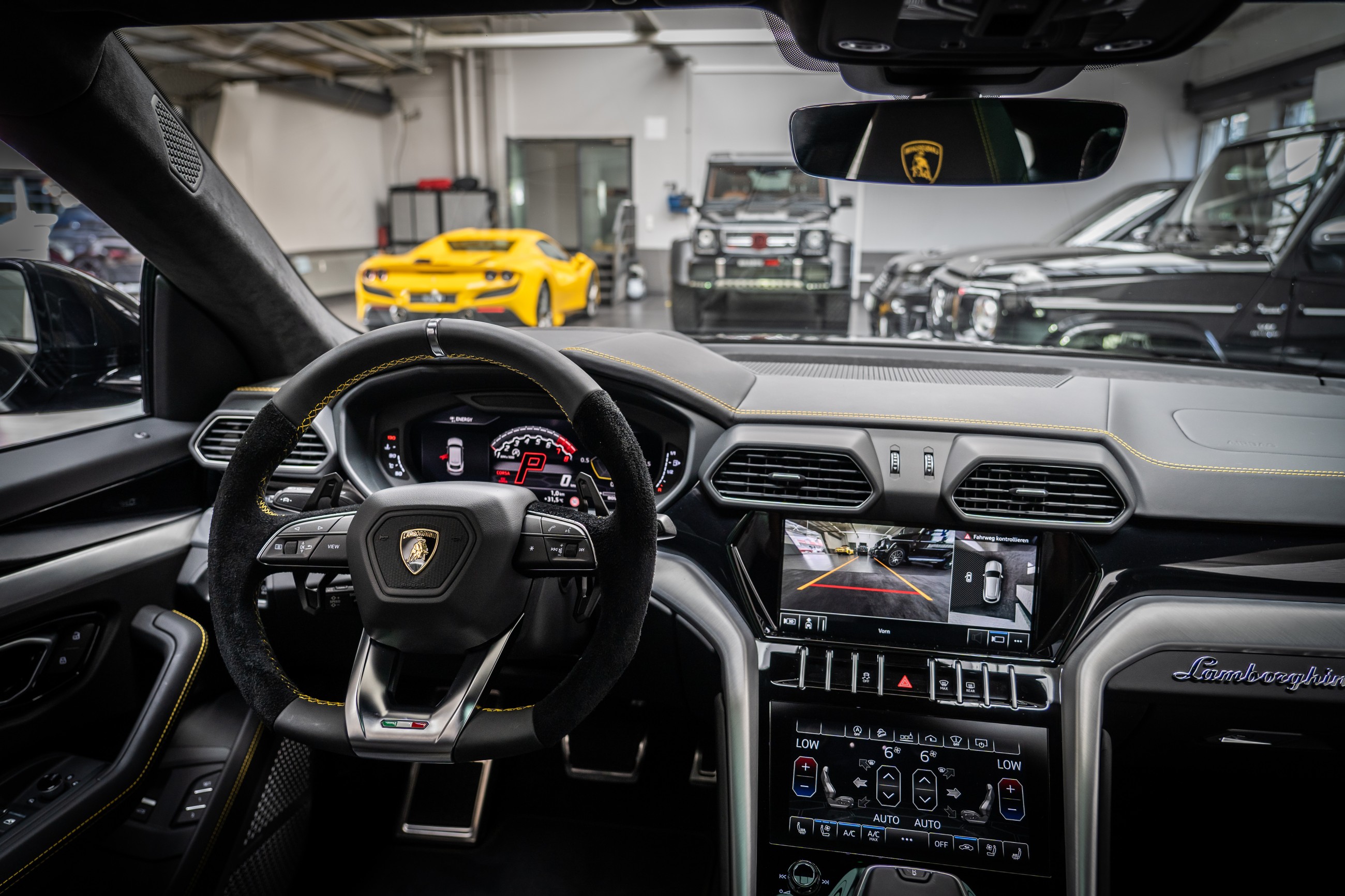2020 Lamborghini Urus, 12/13