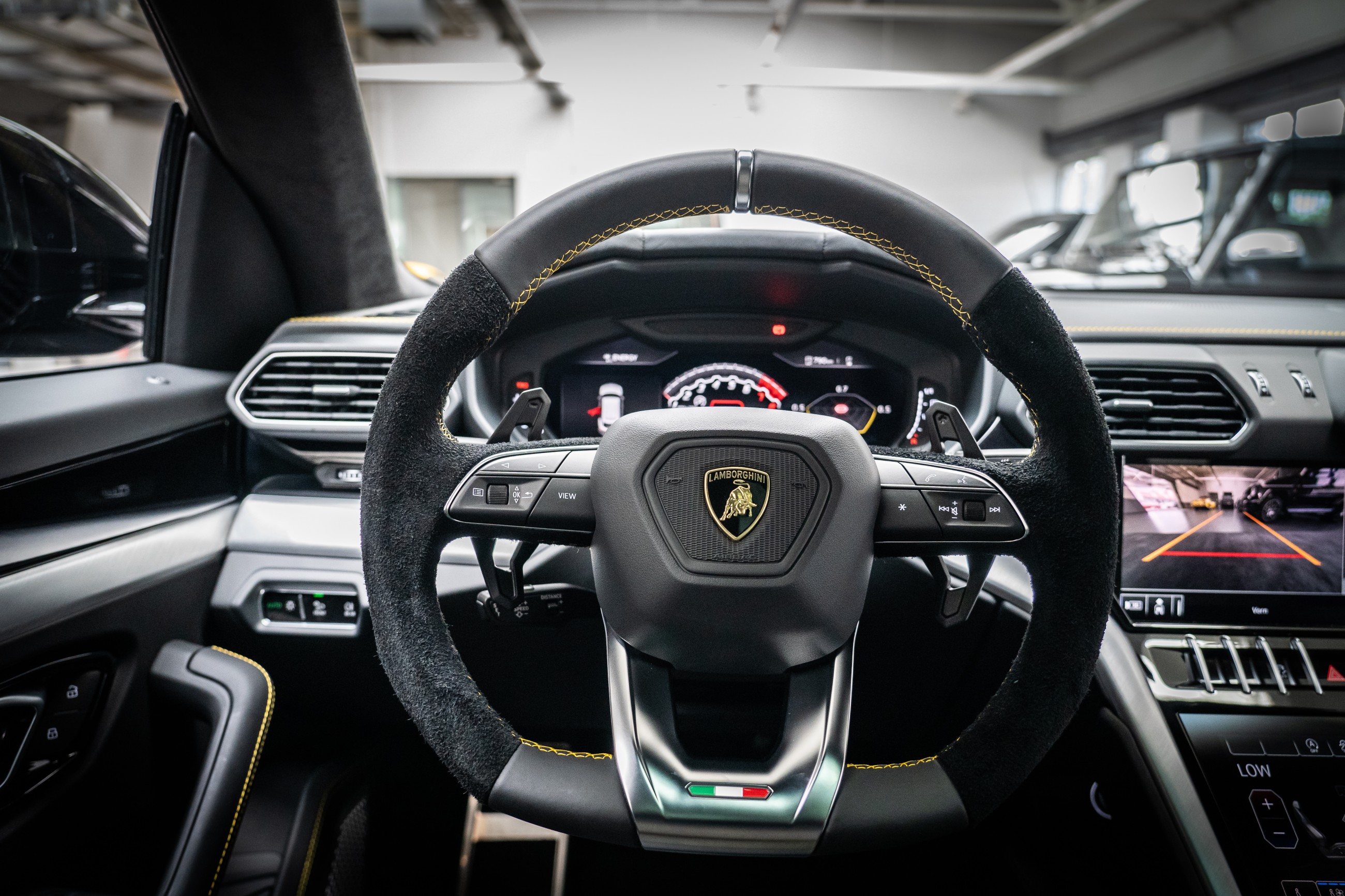 2020 Lamborghini Urus, 13/13