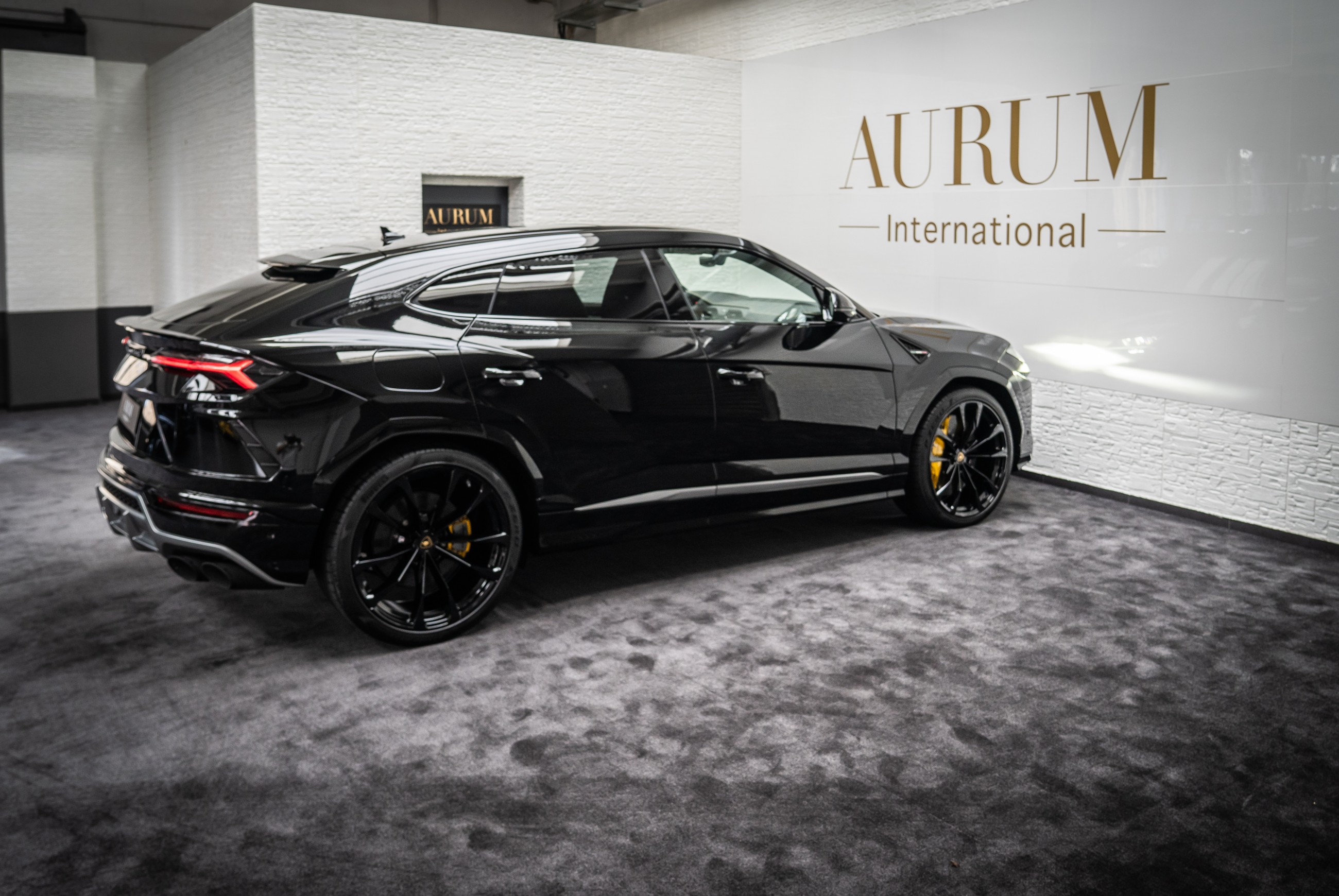 2020 Lamborghini Urus
