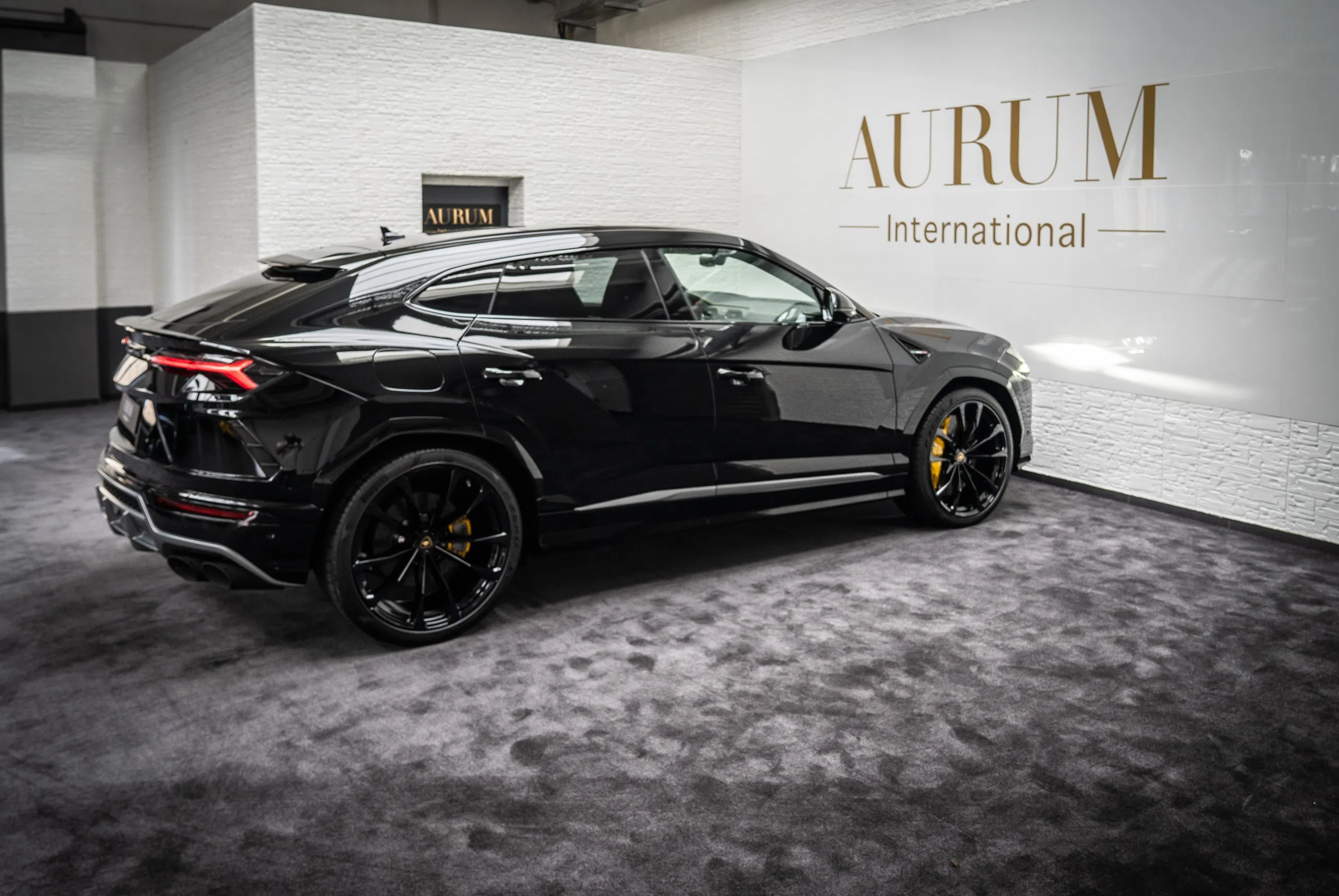 2020 Lamborghini Urus