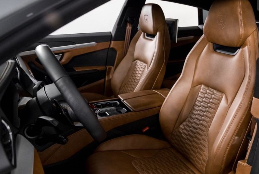 2020 Lamborghini Urus, 3/14