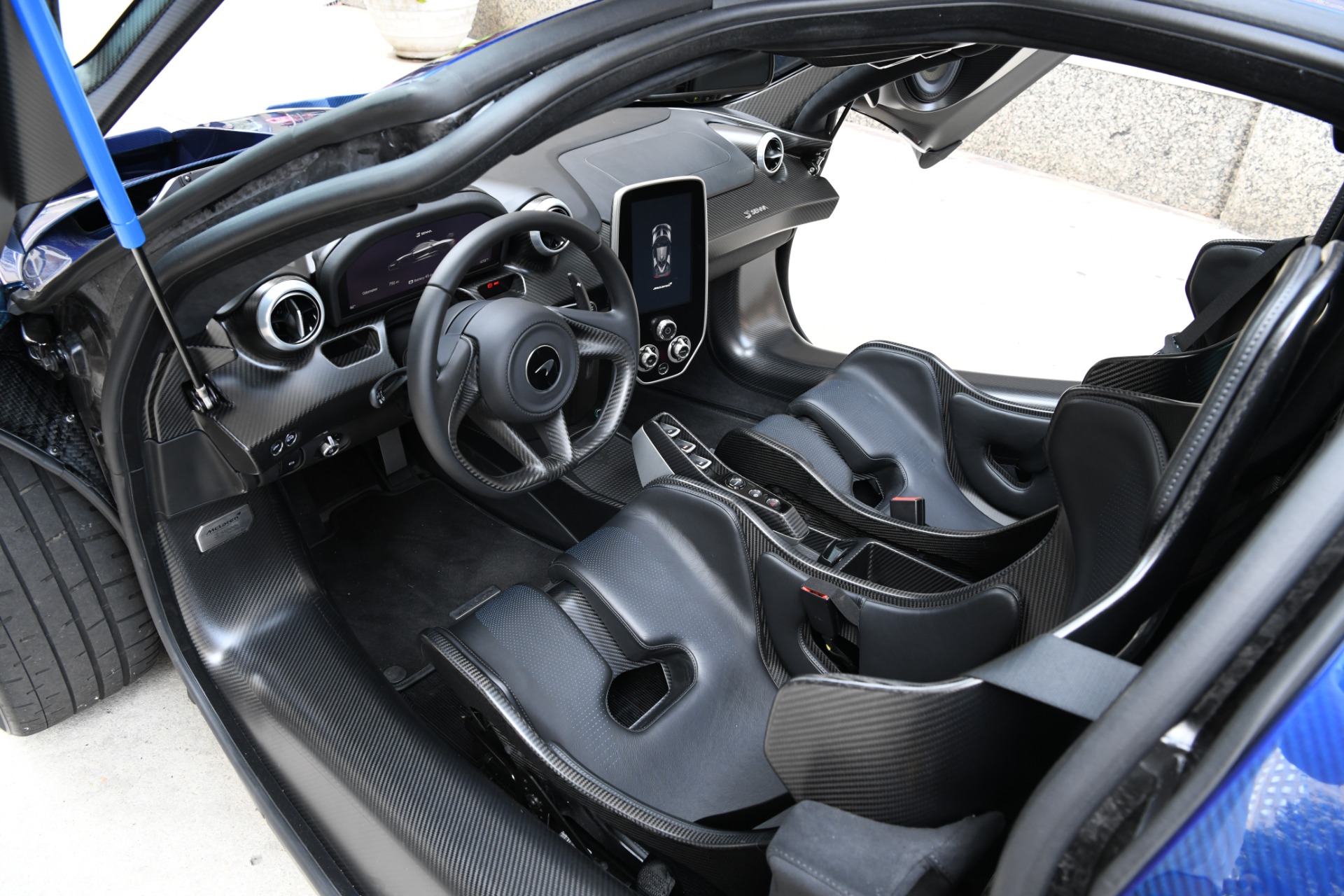2019 McLaren Senna, 7/16