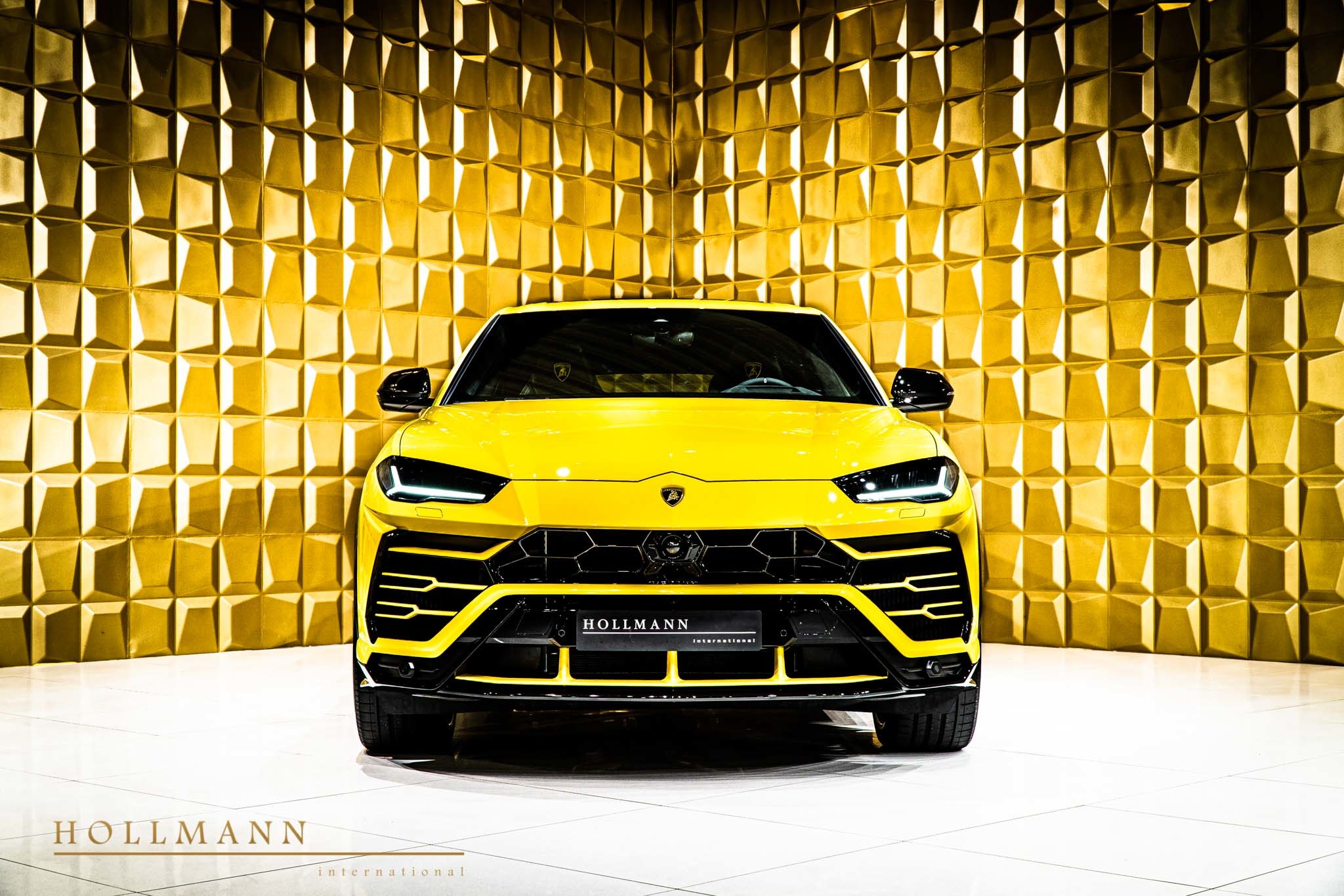 2020 Lamborghini Urus, 3/20