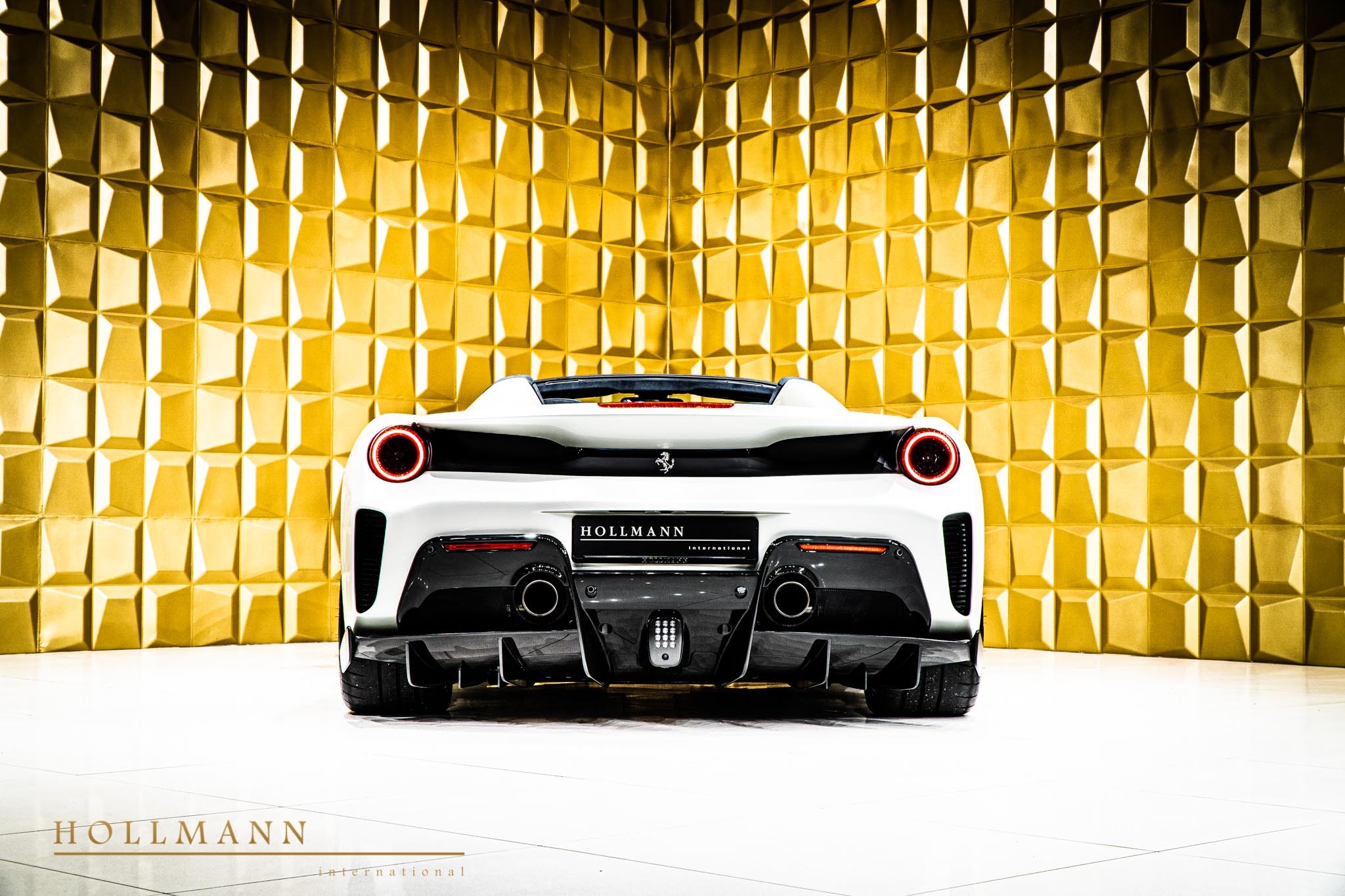 2020 Ferrari 488 Pista Spider, 6/18