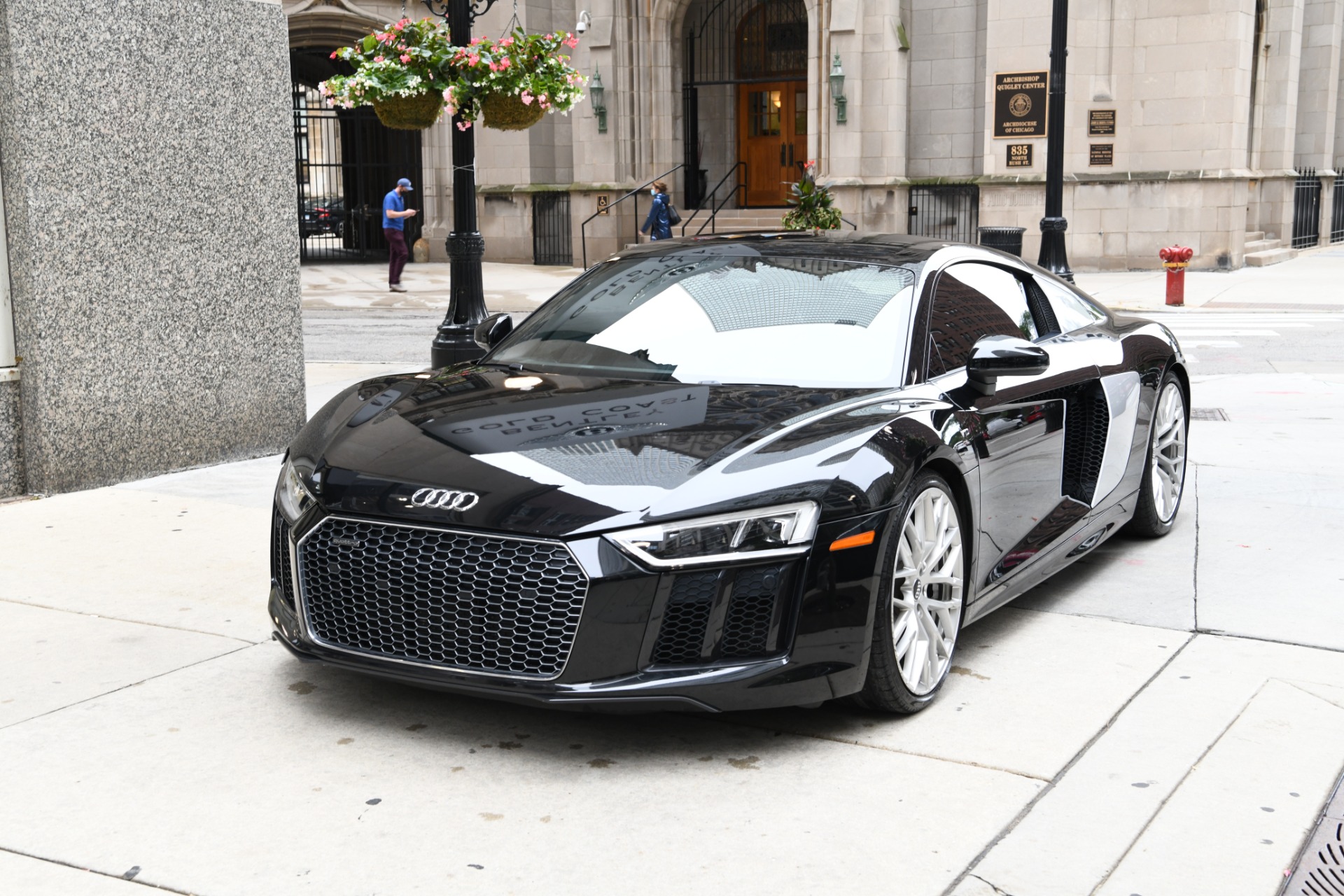 2017 AUDI R8 5.2 QUATTRO V10