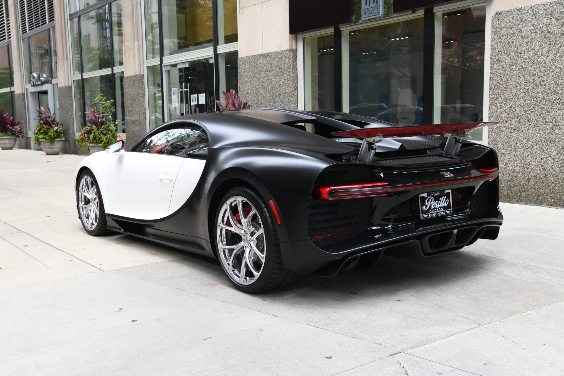 2019 BUGATTI CHIRON, 4/19