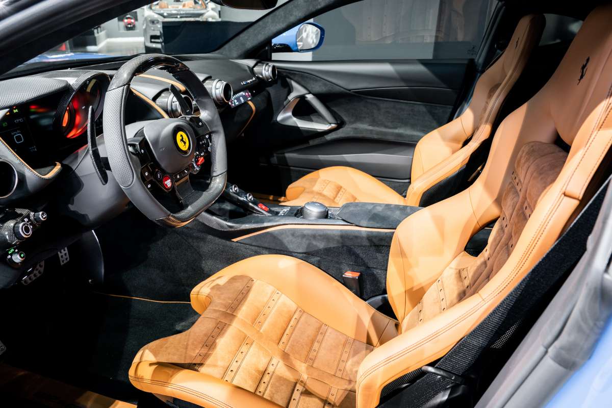 2020 Ferrari 812 Superfast, 5/15