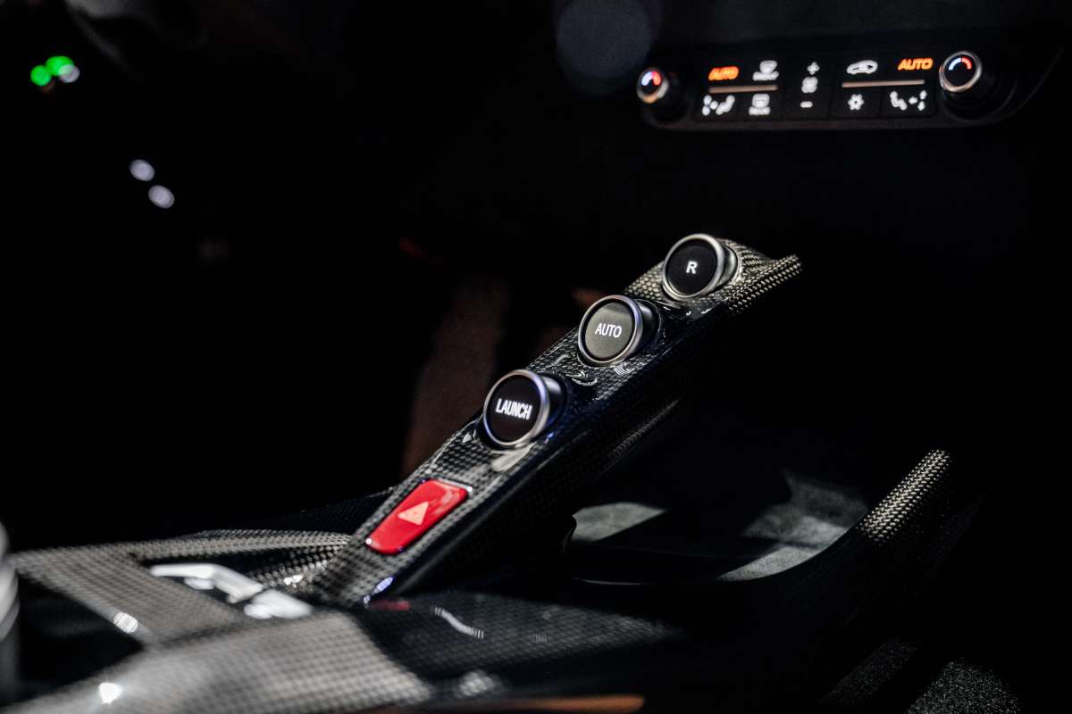 2020 Ferrari 812 Superfast, 11/15