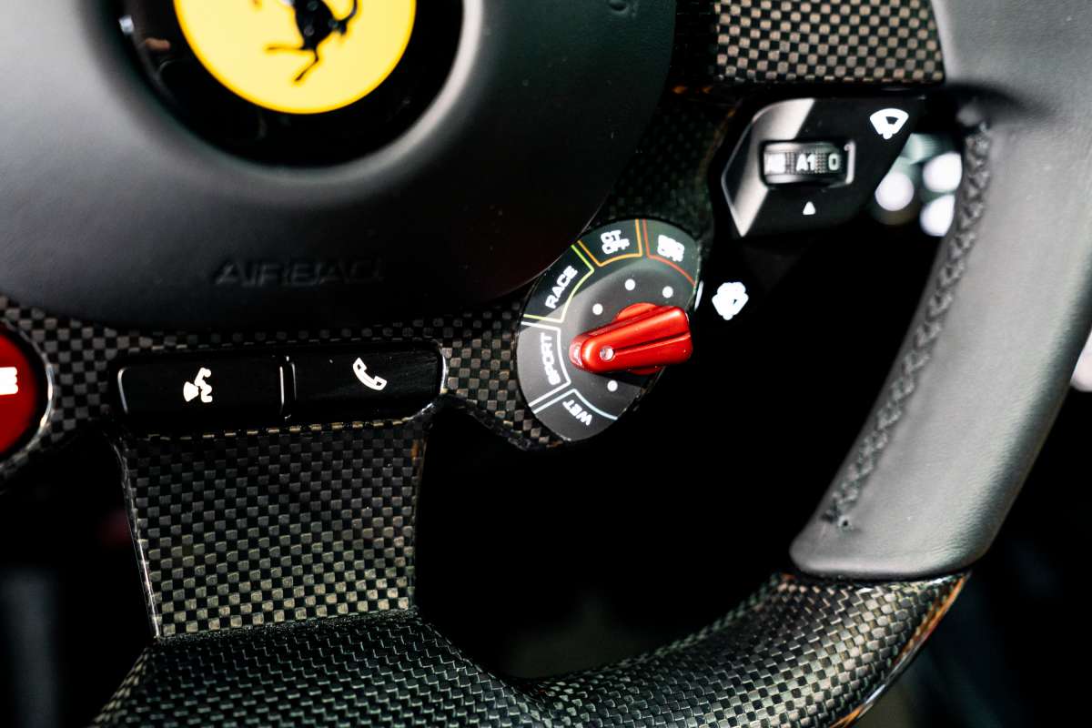 2020 Ferrari 812 Superfast, 13/15