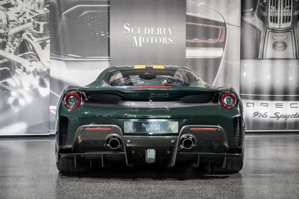 2020 Ferrari 488 Pista, 4/14
