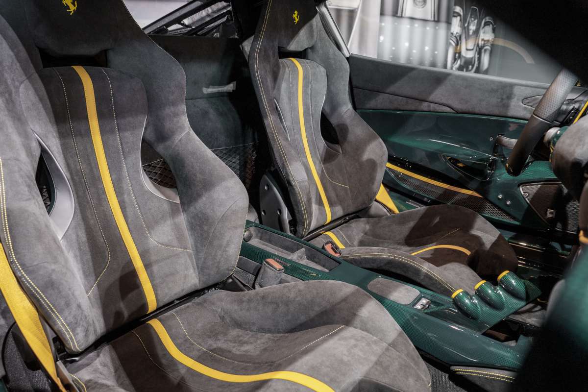 2020 Ferrari 488 Pista, 10/14
